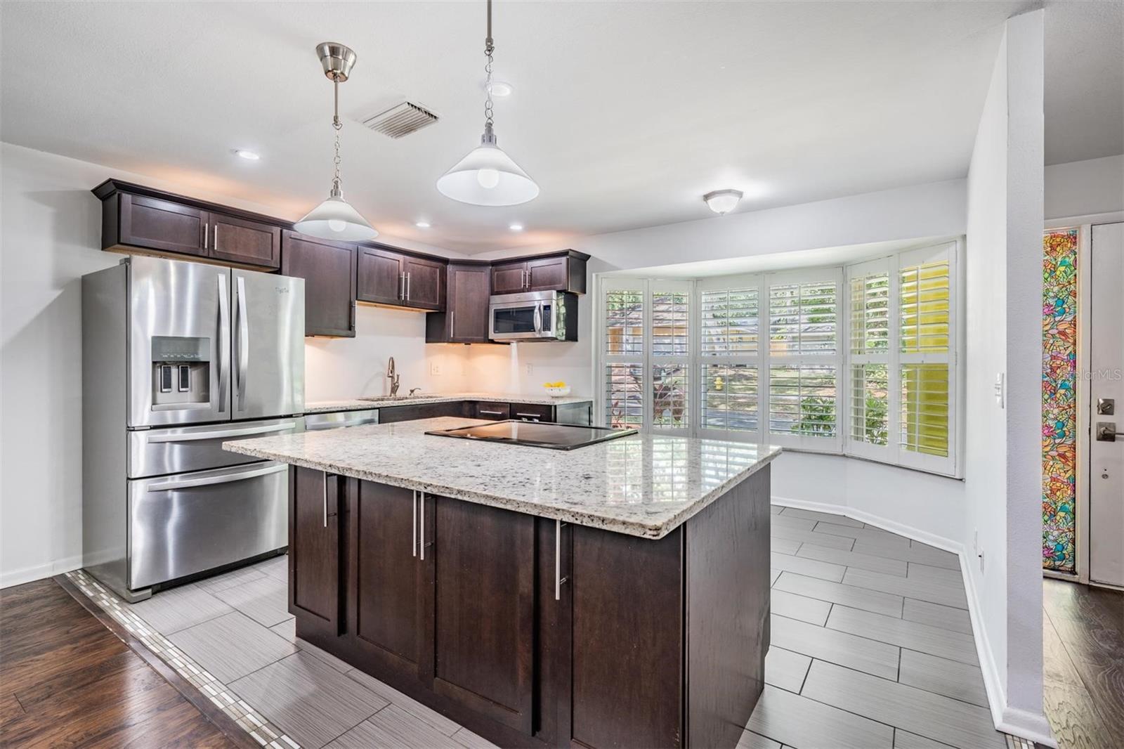 10 HARBOR COVE ST