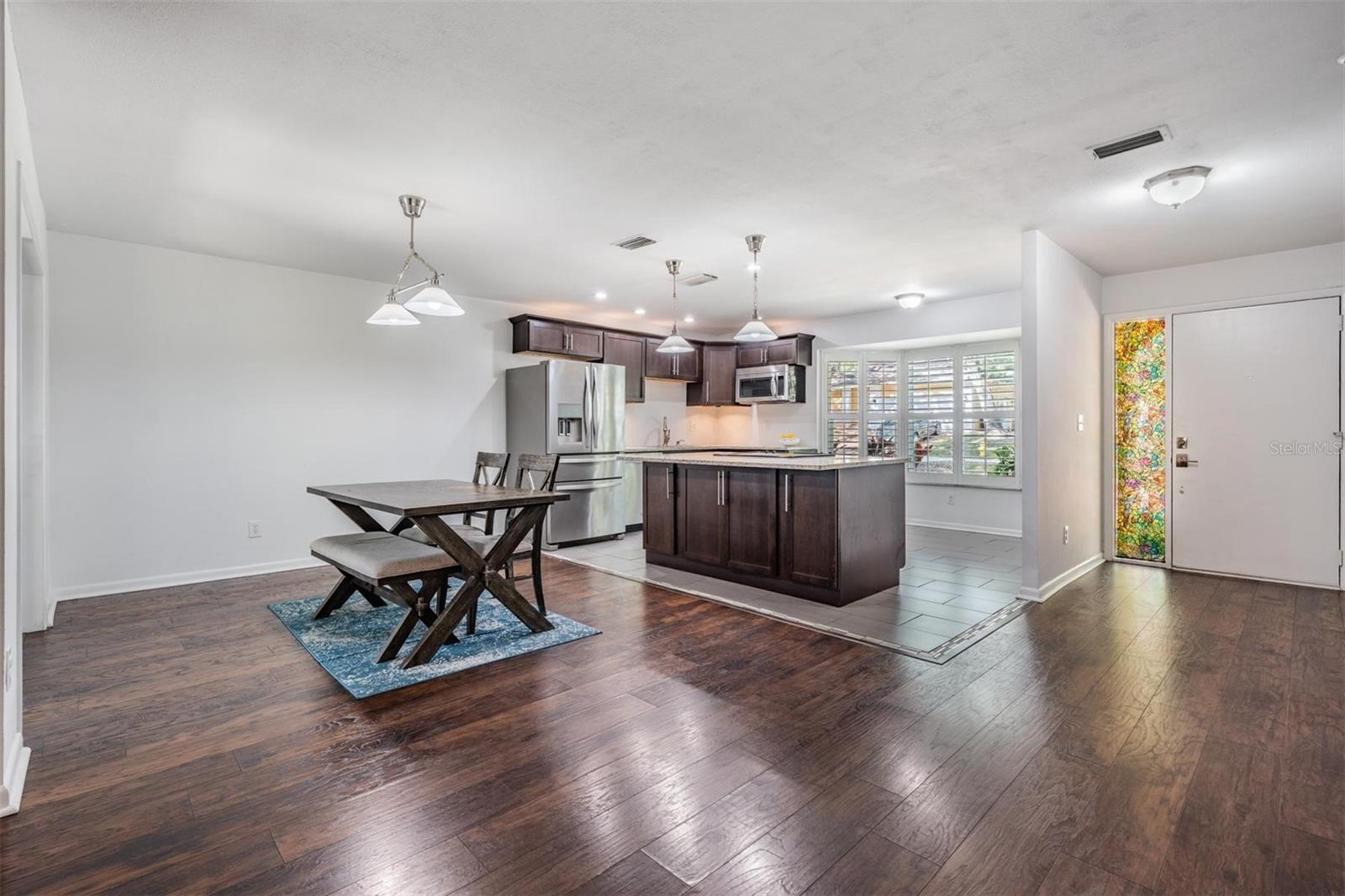 10 HARBOR COVE ST