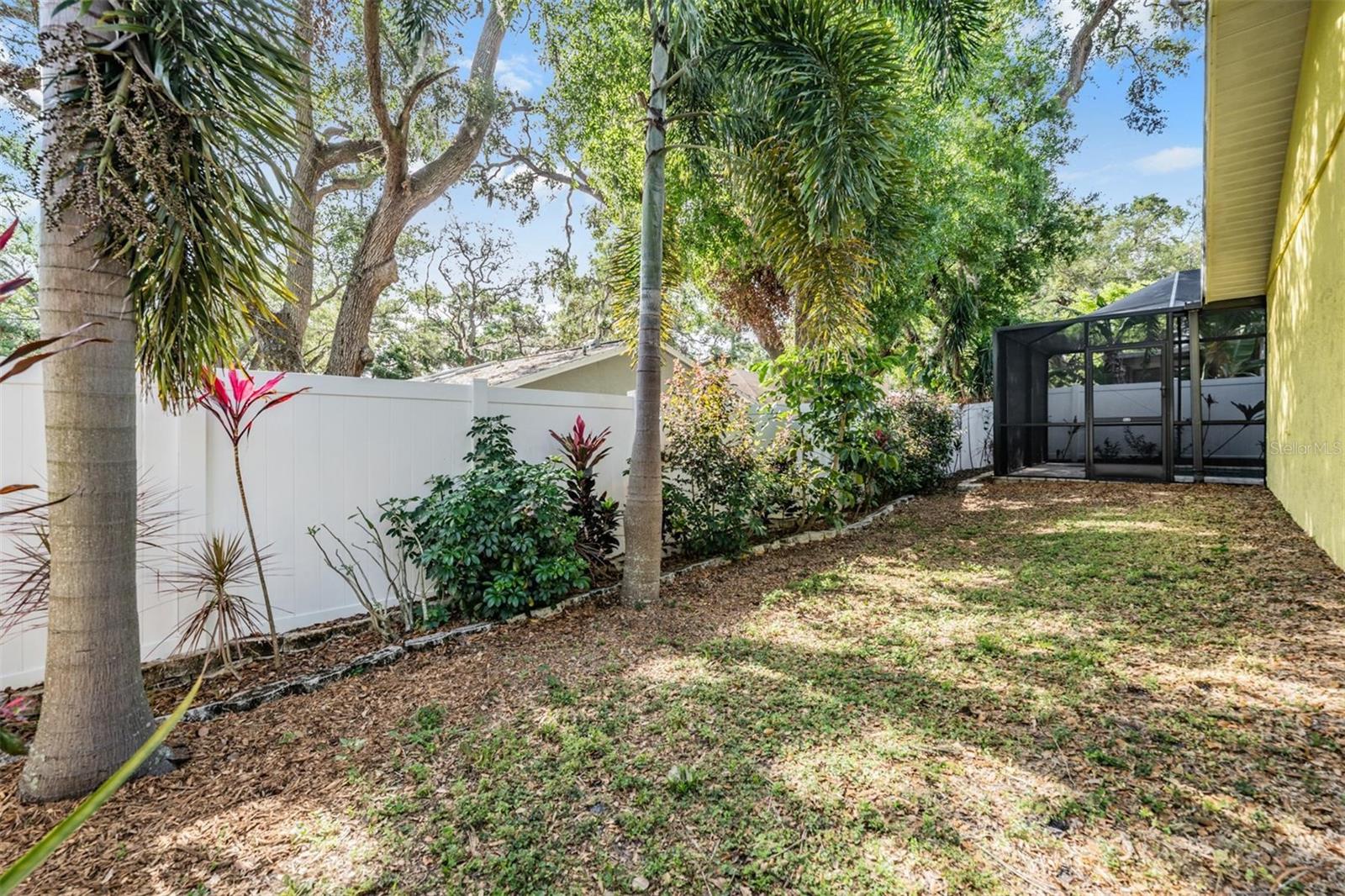 10 HARBOR COVE ST