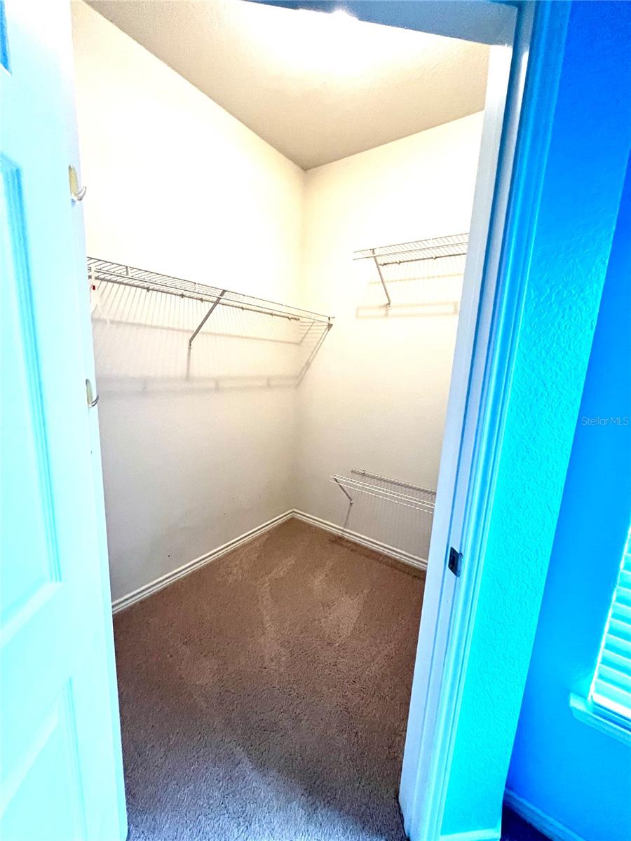 4333 BAYSIDE VILLAGE DR #327