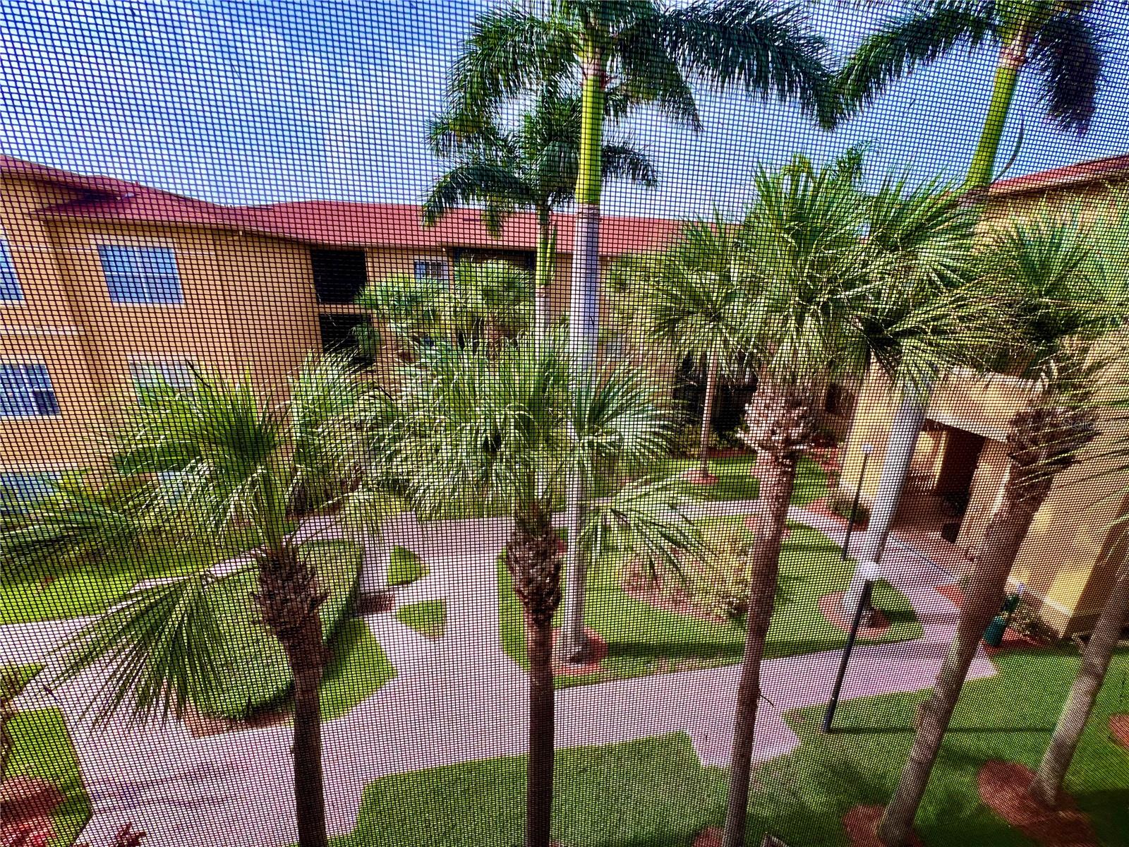 4333 BAYSIDE VILLAGE DR #327