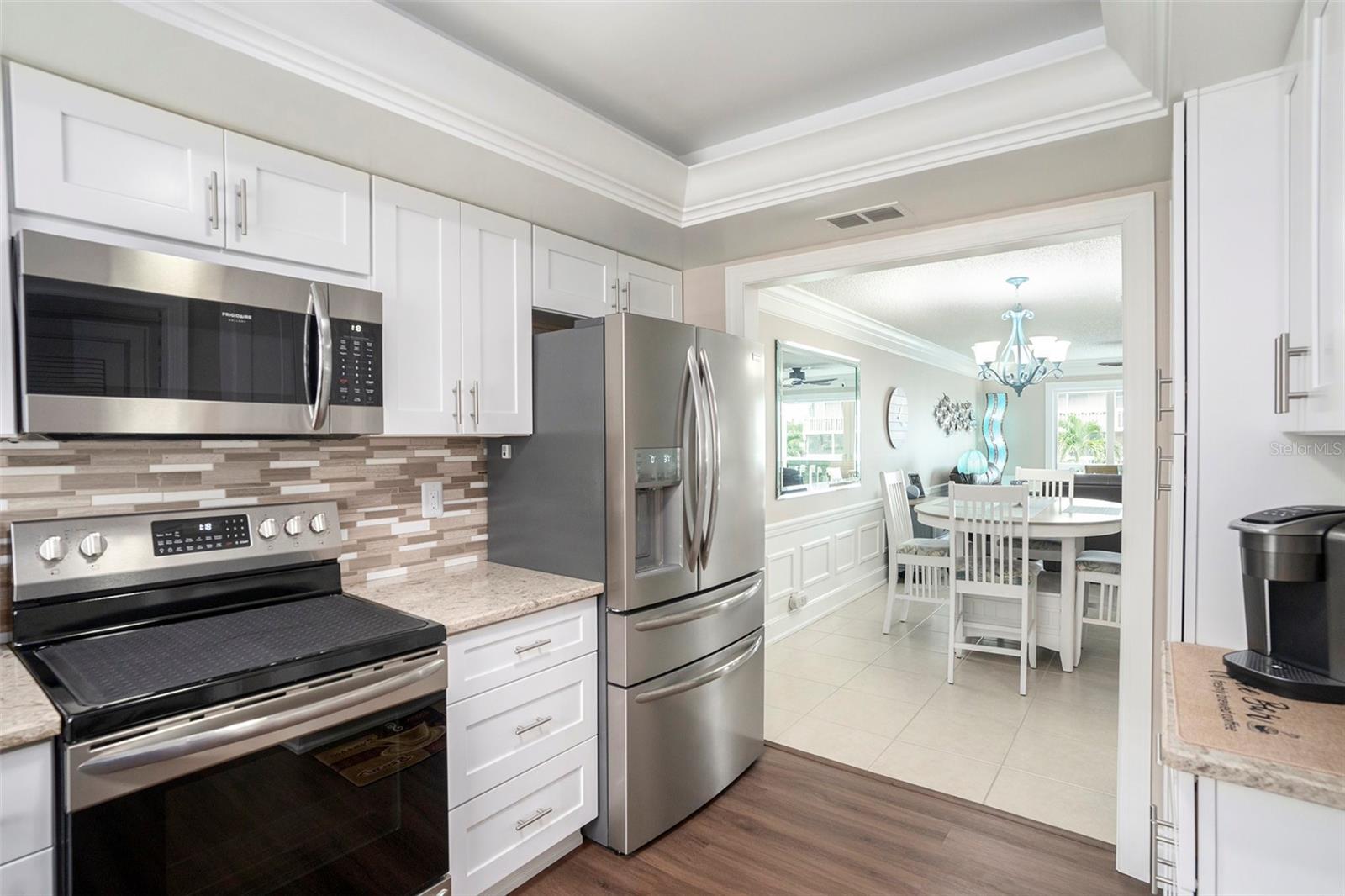 139 BLUFF VIEW DR #202