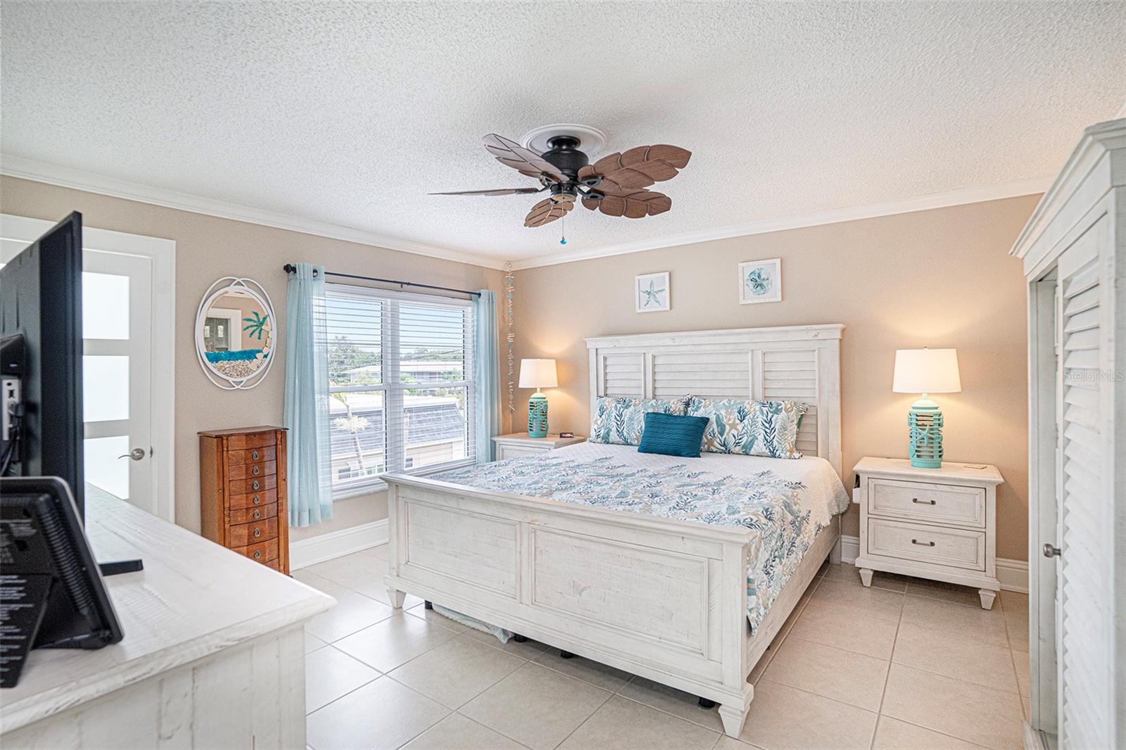 139 BLUFF VIEW DR #202