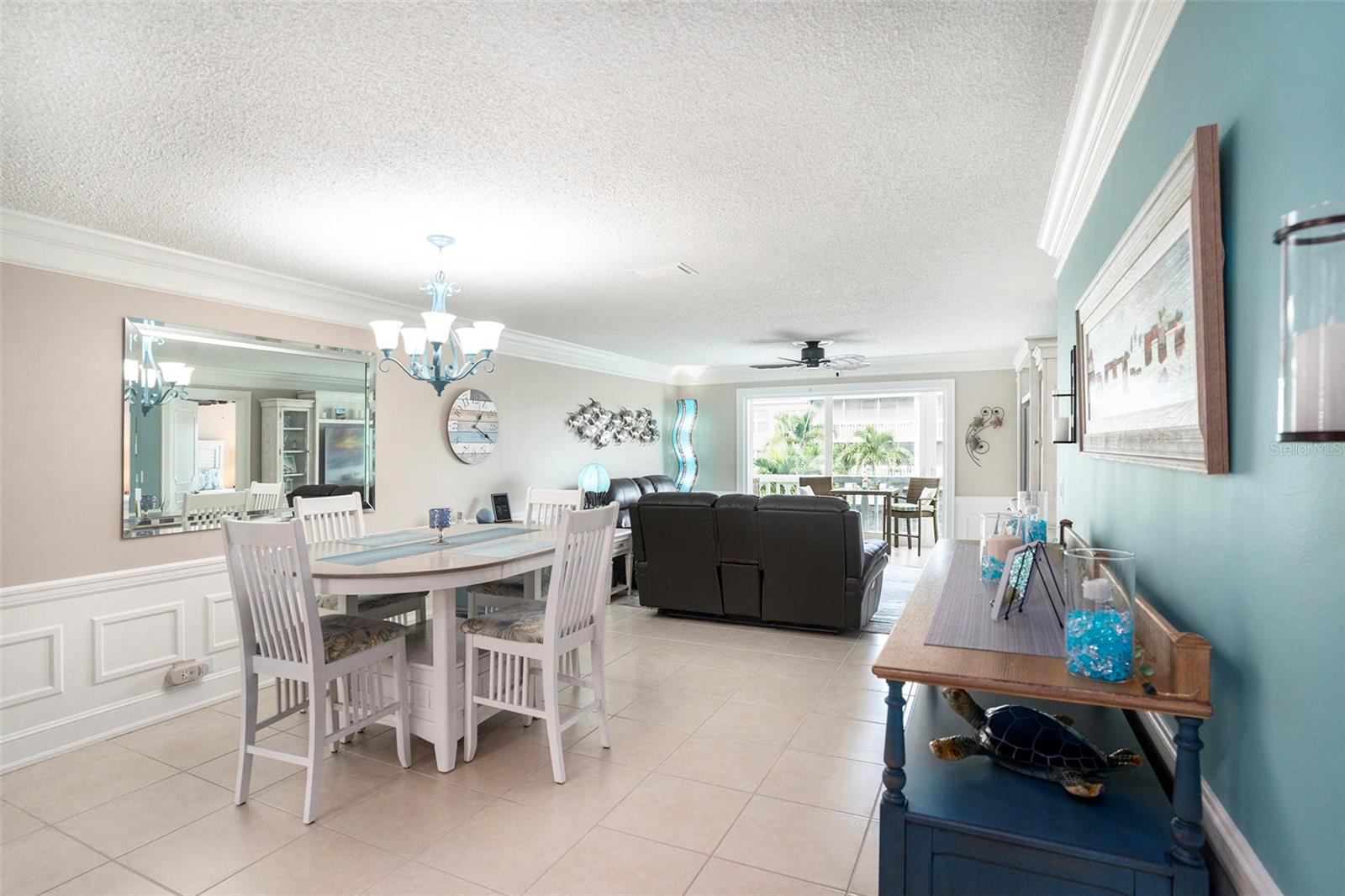 139 BLUFF VIEW DR #202