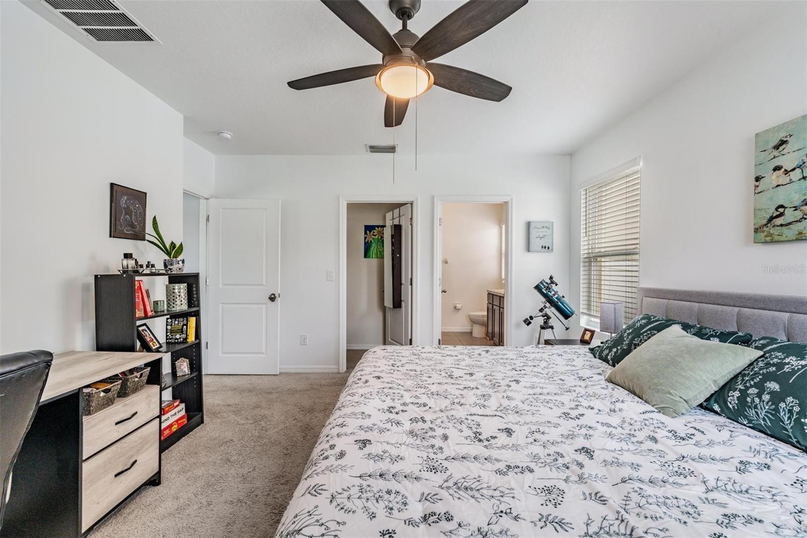 12013 MYRTLE ROCK DR