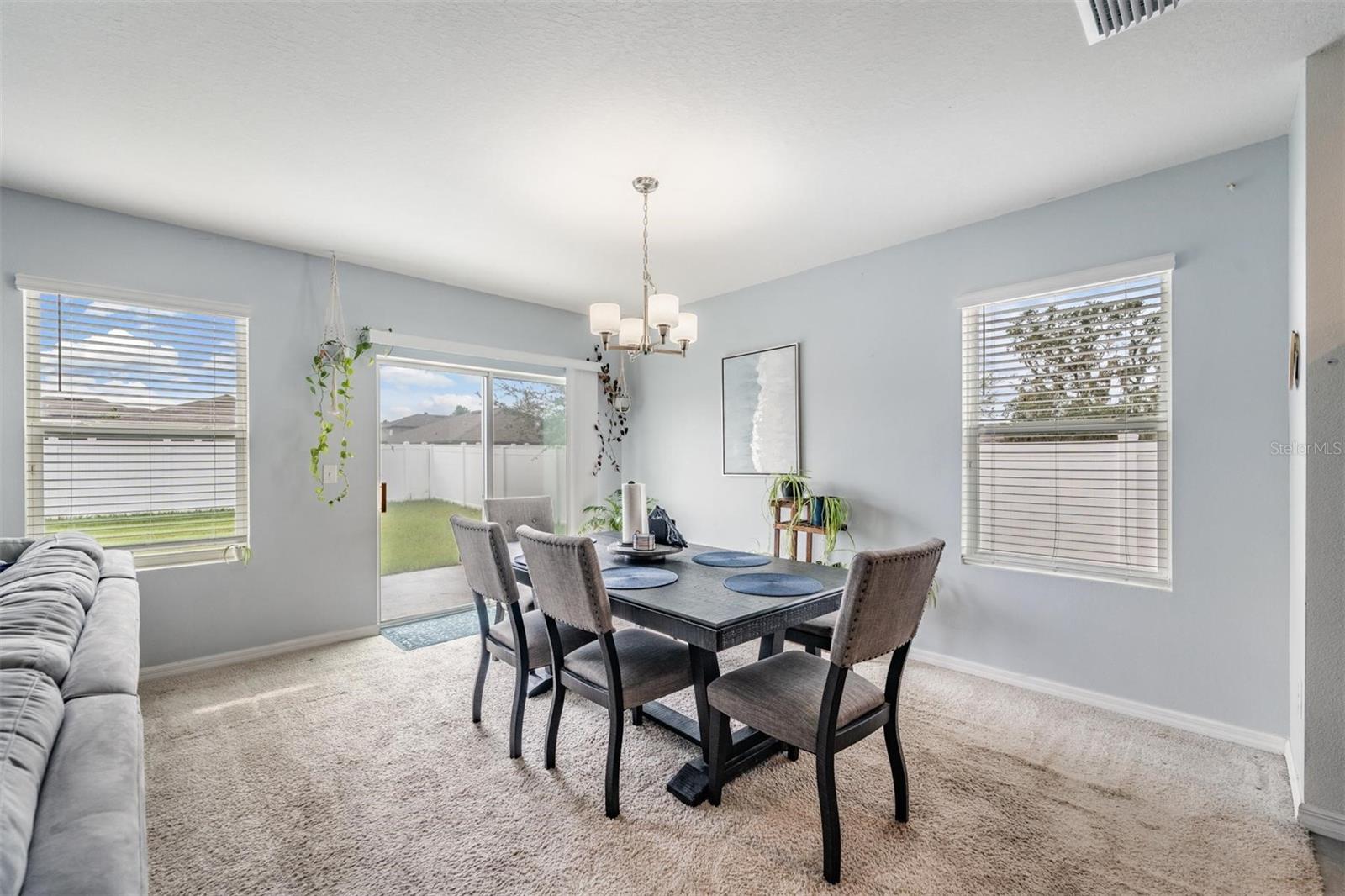 12013 MYRTLE ROCK DR