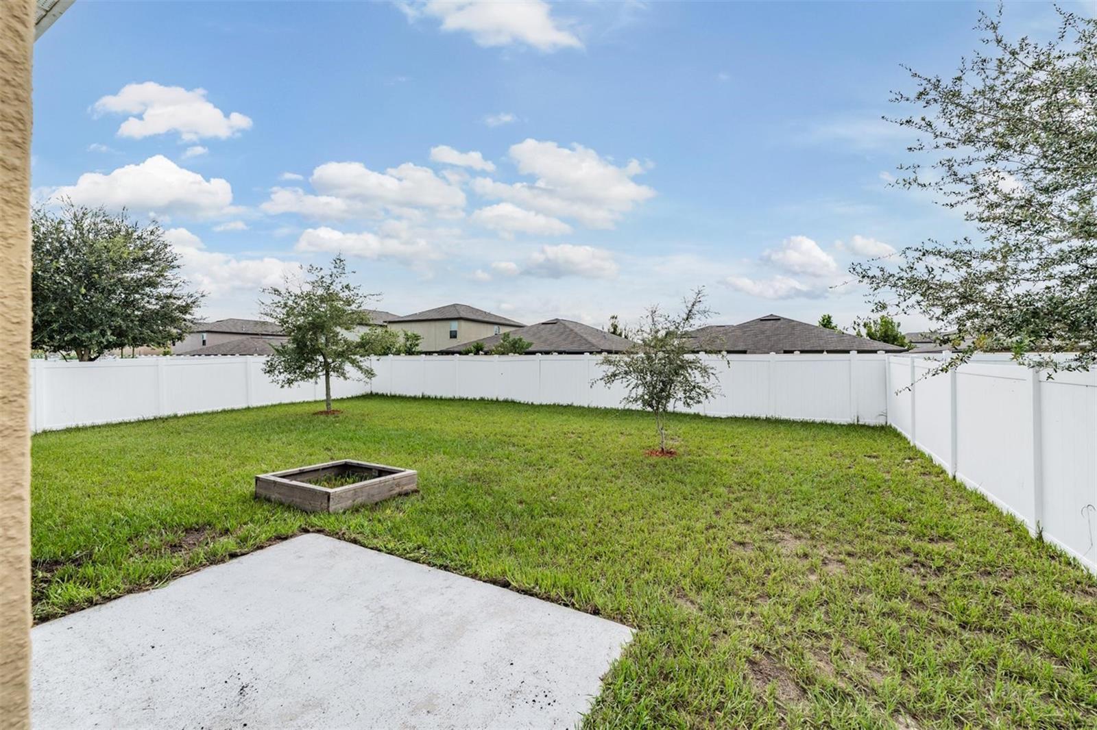 12013 MYRTLE ROCK DR