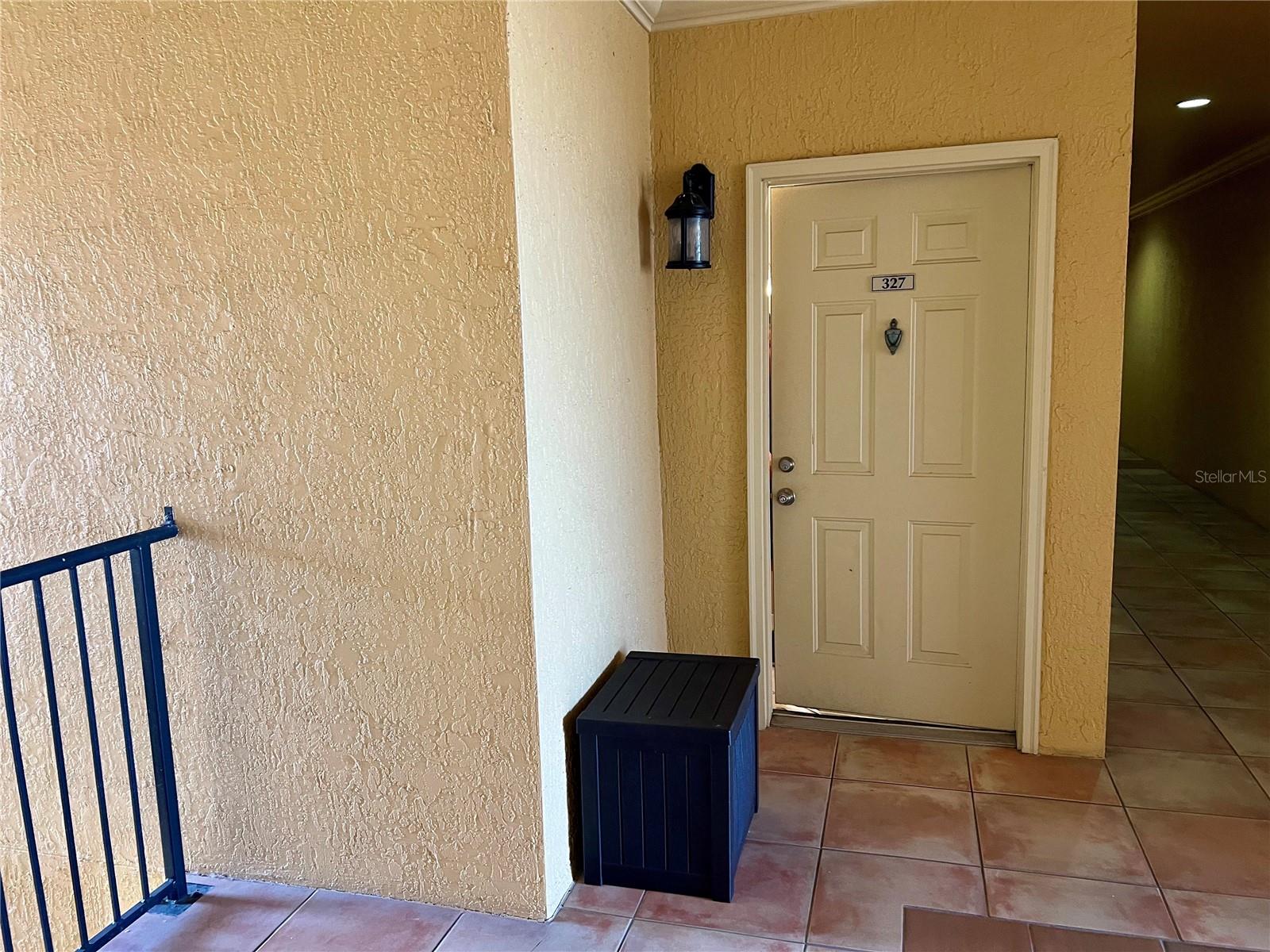 4333 BAYSIDE VILLAGE DR #327