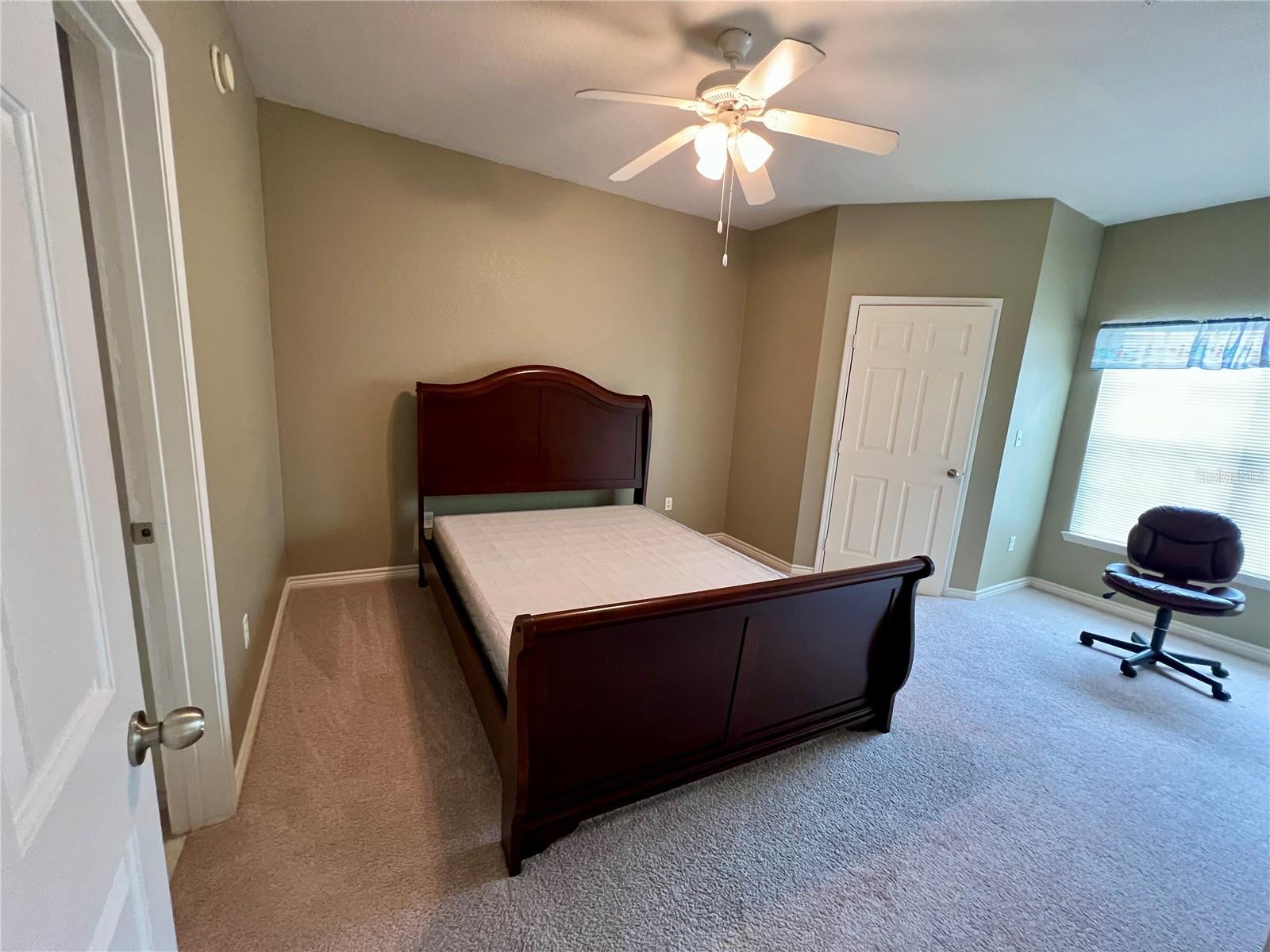 4333 BAYSIDE VILLAGE DR #327