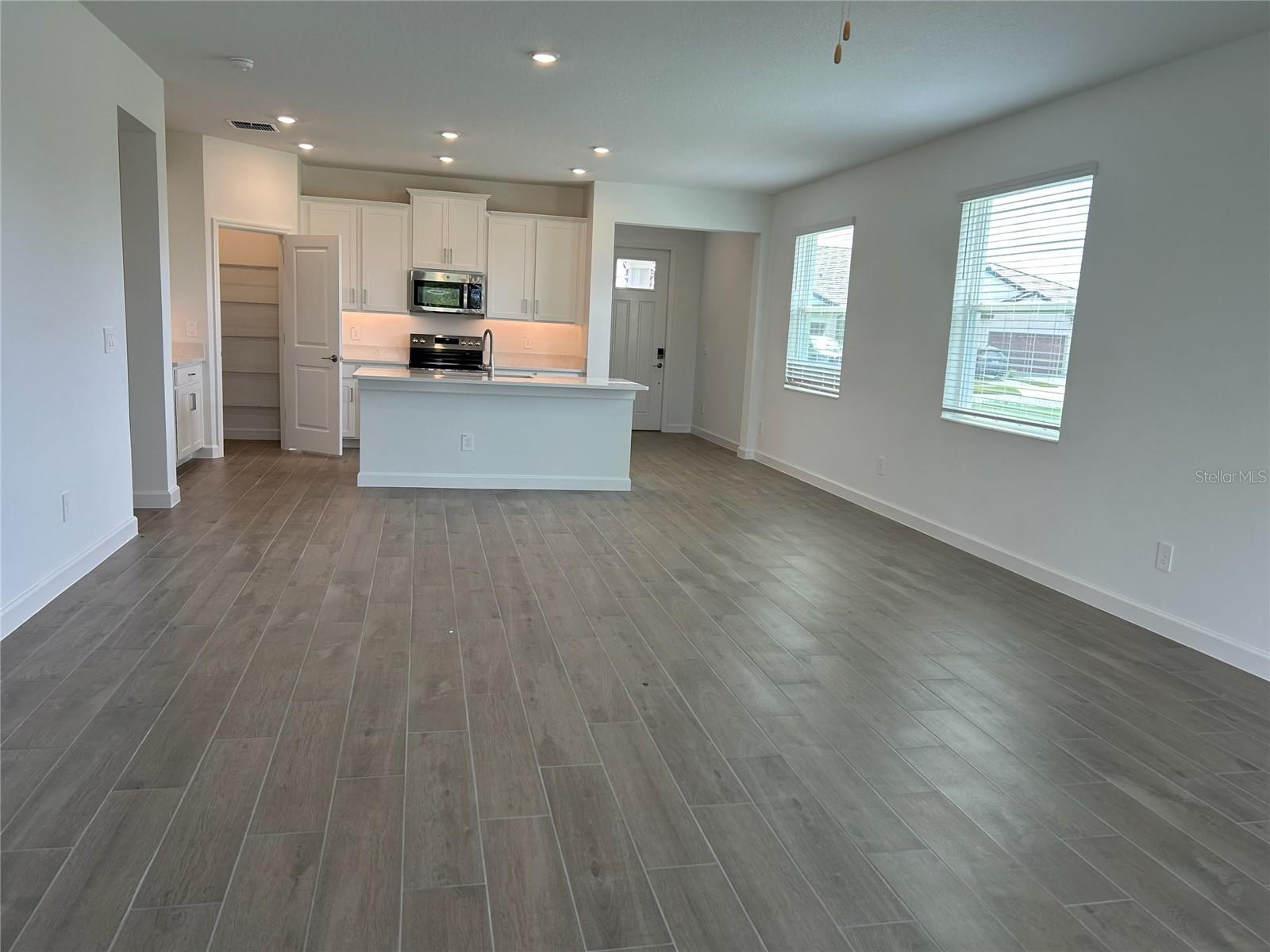 32087 GRIFFIN SANDS LN