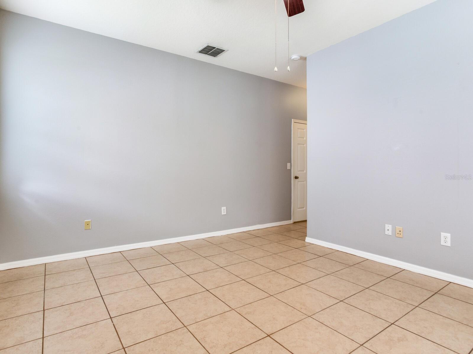 17433 LAWN ORCHID LOOP