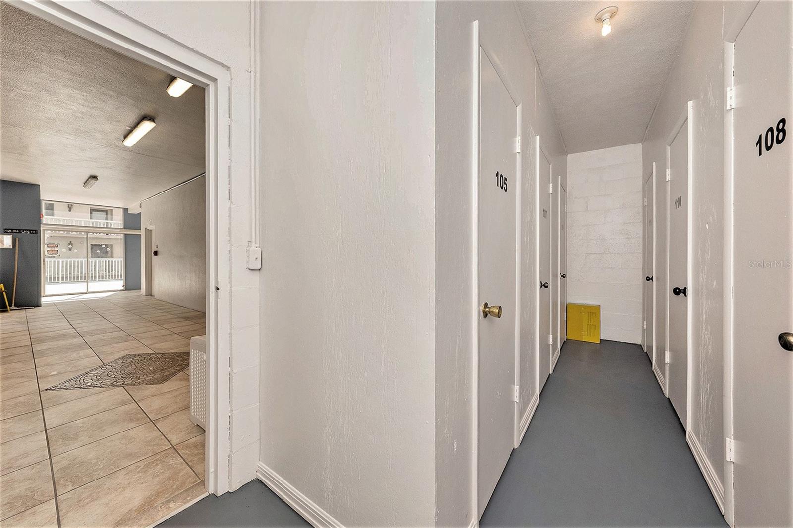 139 BLUFF VIEW DR #105