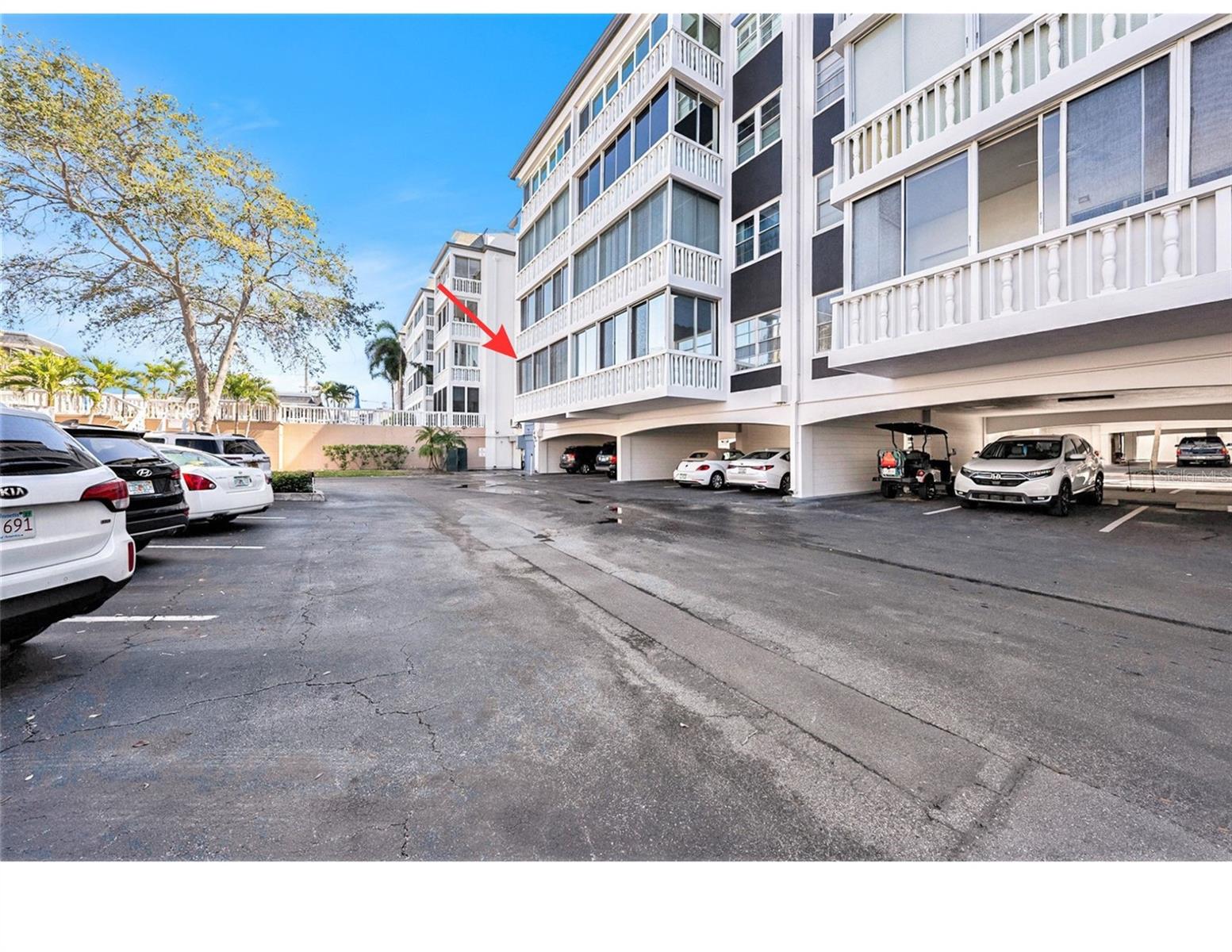 139 BLUFF VIEW DR #105