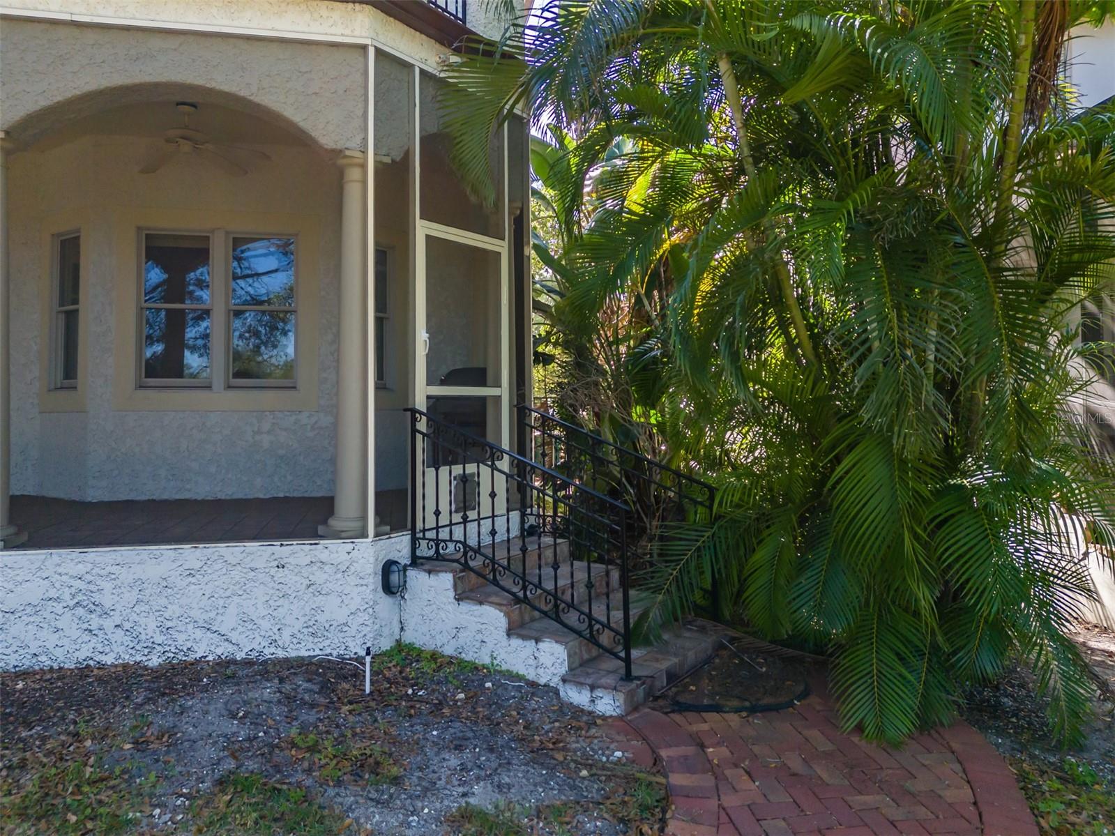 4605 W VASCONIA ST