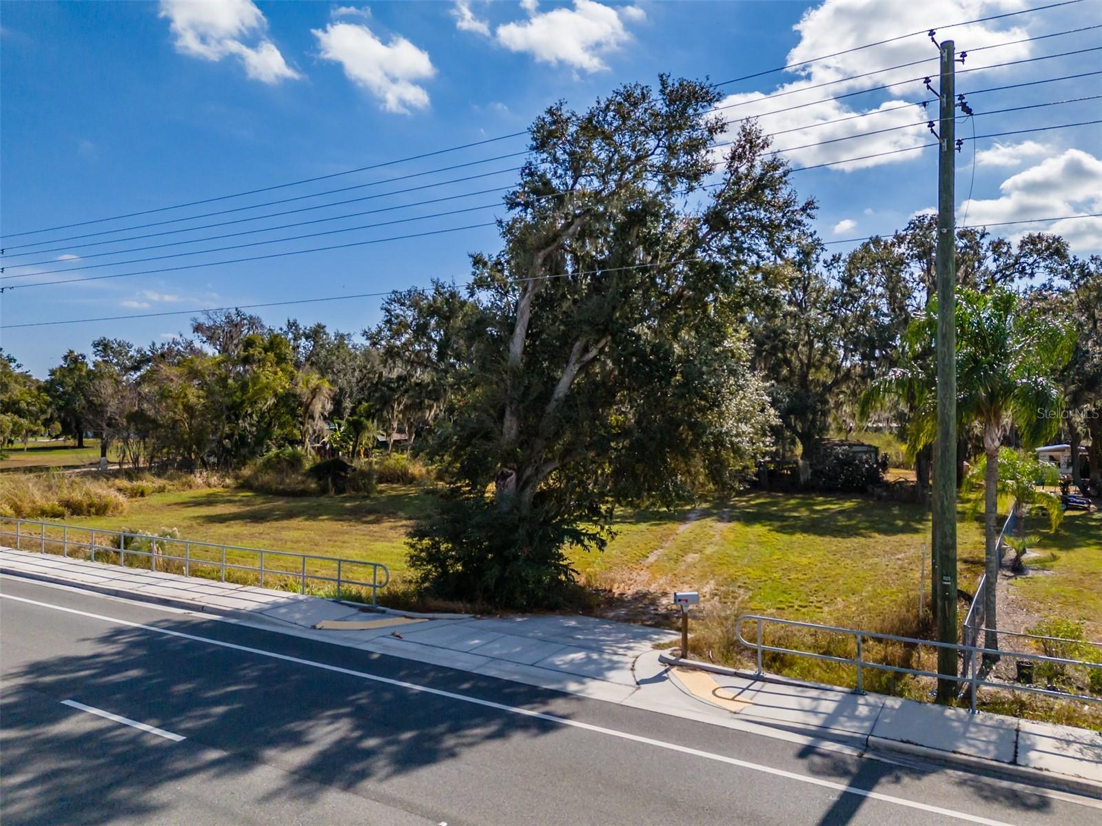 815 E SAM ALLEN RD