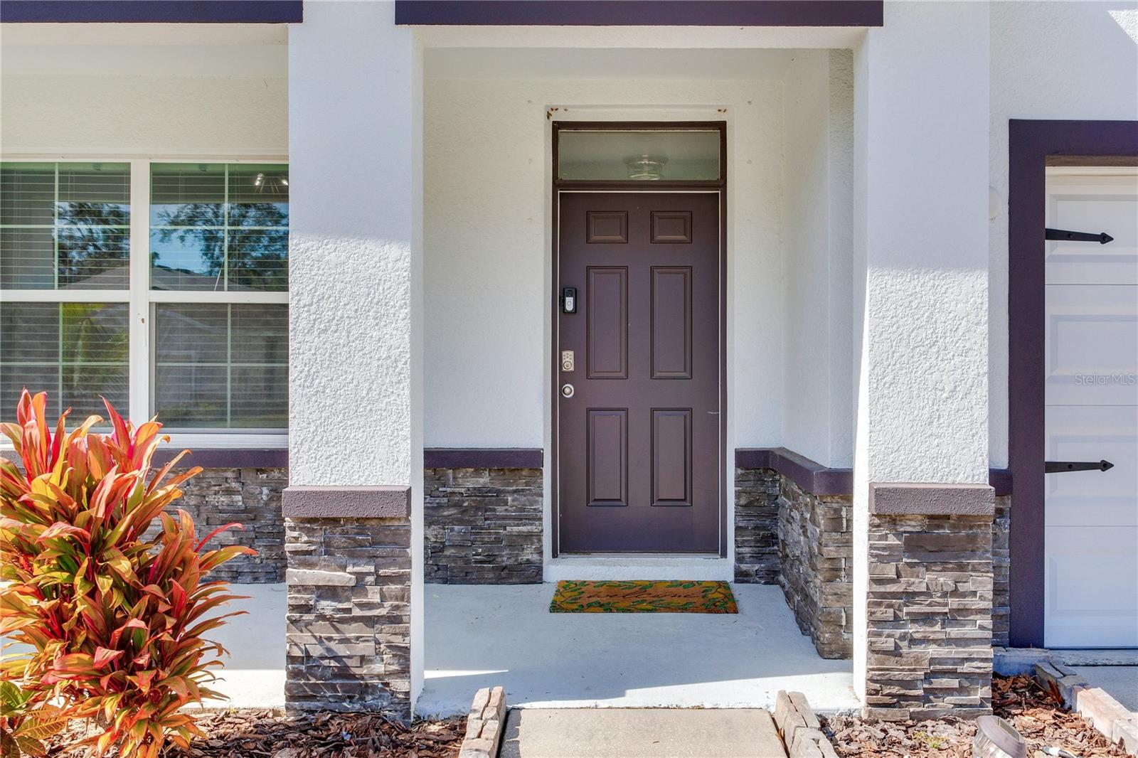 2412 KNIGHT ISLAND DR