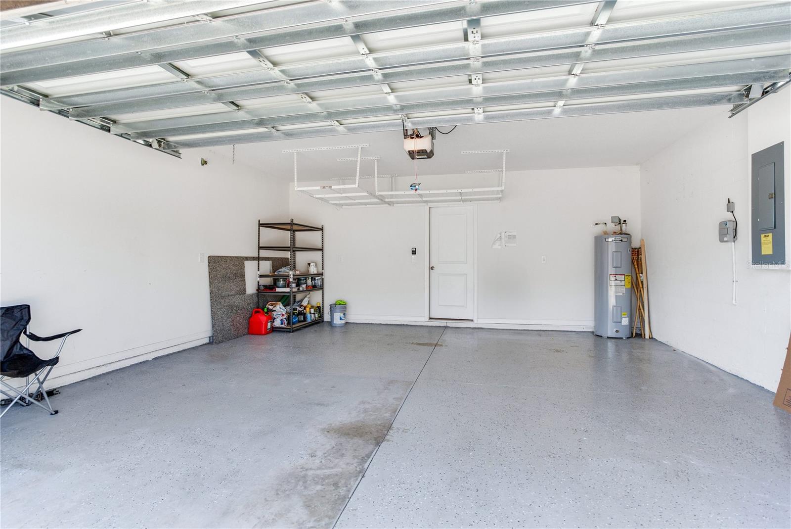 2412 KNIGHT ISLAND DR