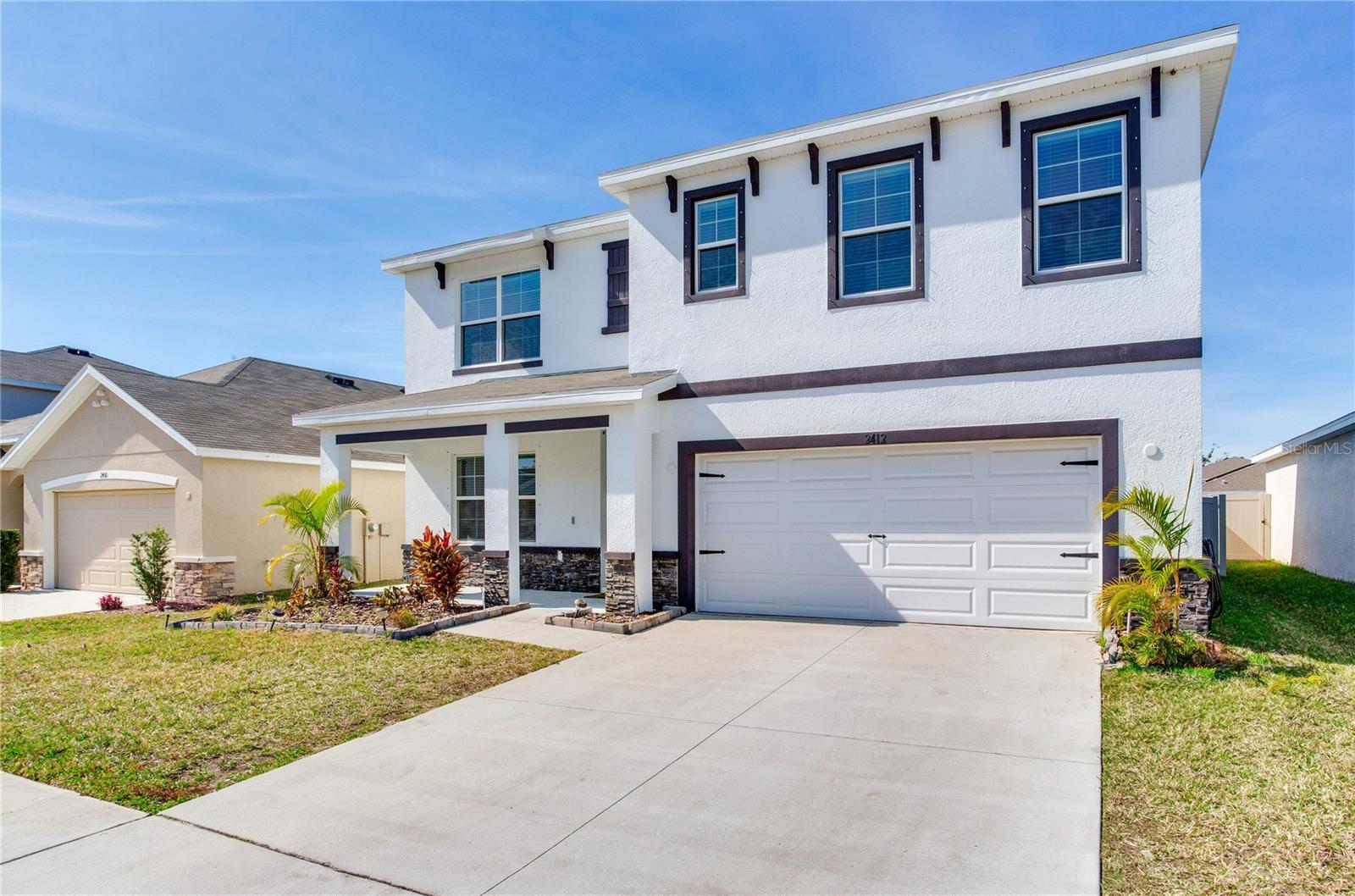 2412 KNIGHT ISLAND DR