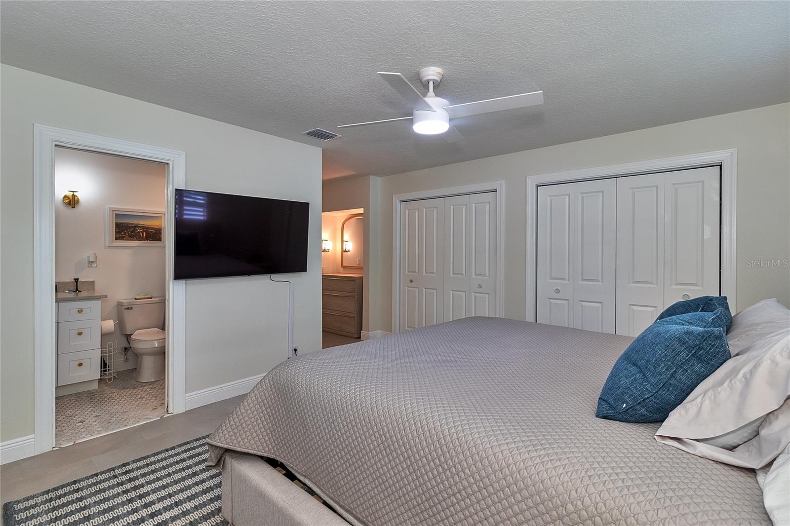 4331 HARBOR HILLS DR