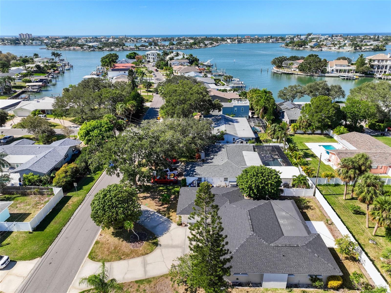 4331 HARBOR HILLS DR