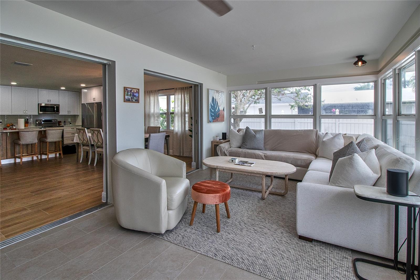 4331 HARBOR HILLS DR