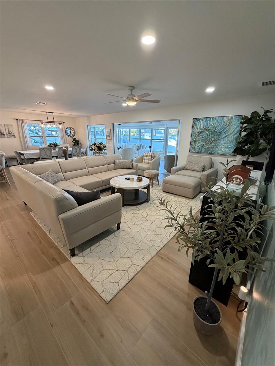 4331 HARBOR HILLS DR