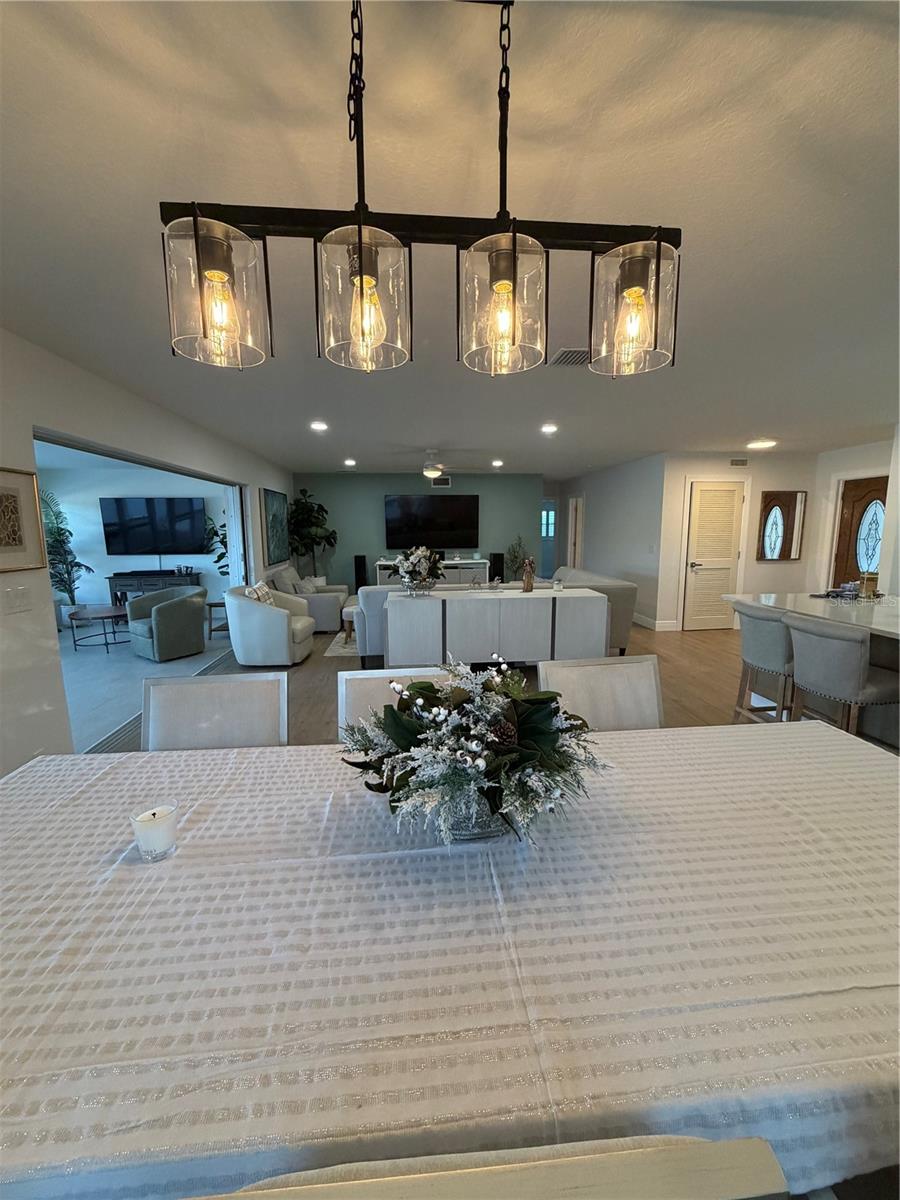 4331 HARBOR HILLS DR