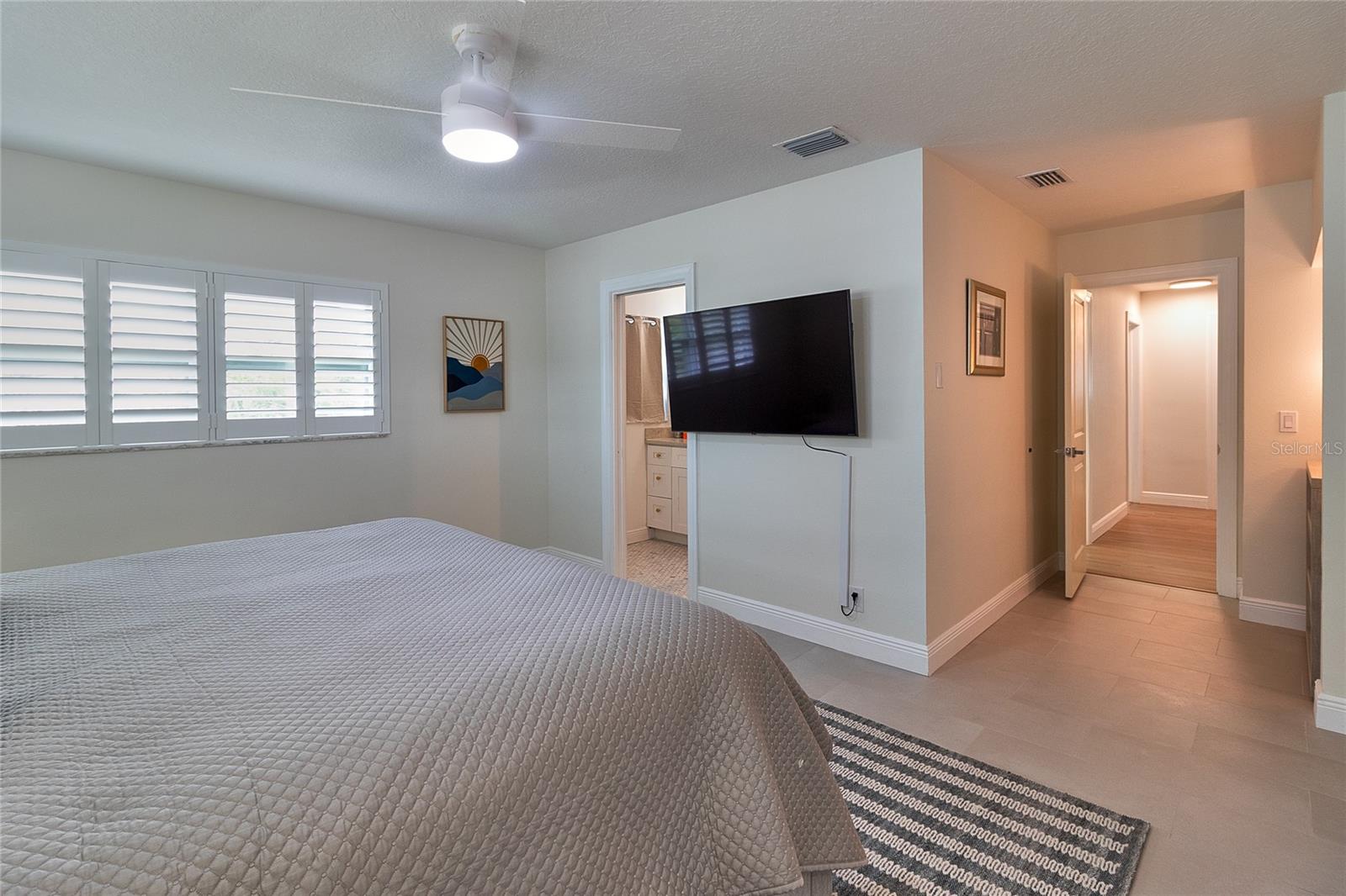 4331 HARBOR HILLS DR