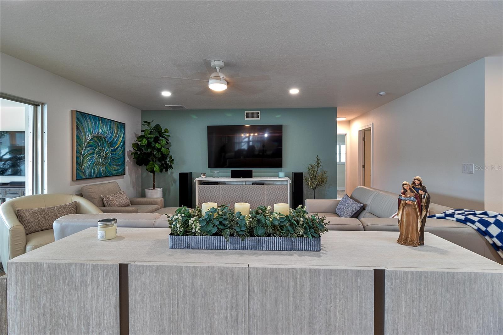 4331 HARBOR HILLS DR