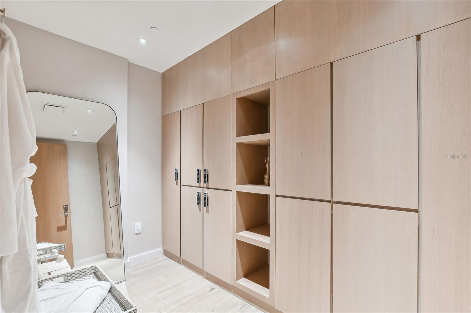 1020 SUNSET POINT RD #710