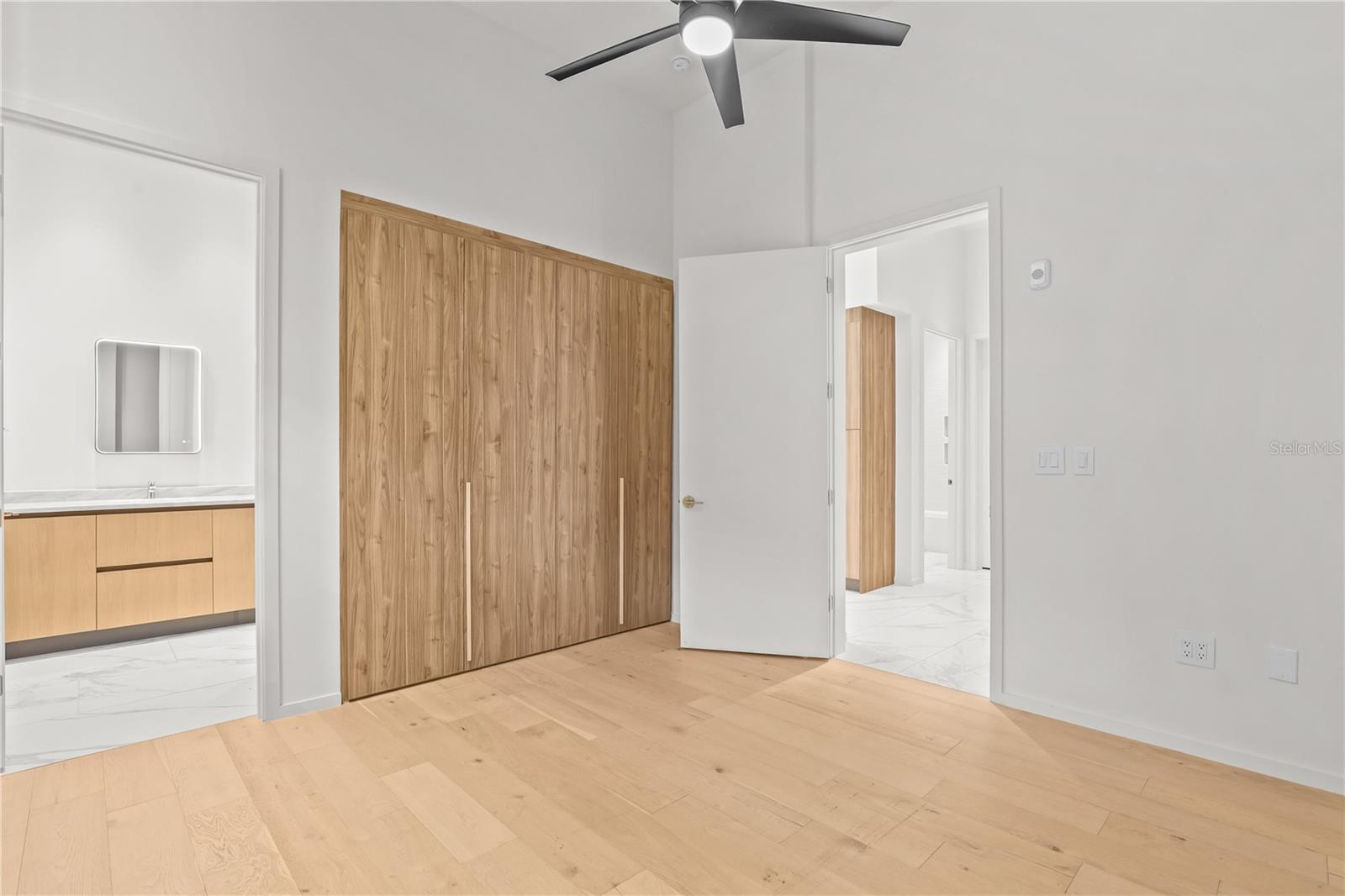 1020 SUNSET POINT RD #710