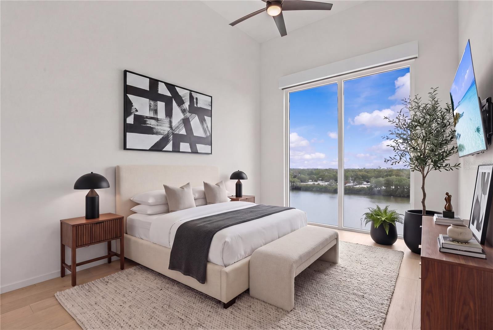 1020 SUNSET POINT RD #710