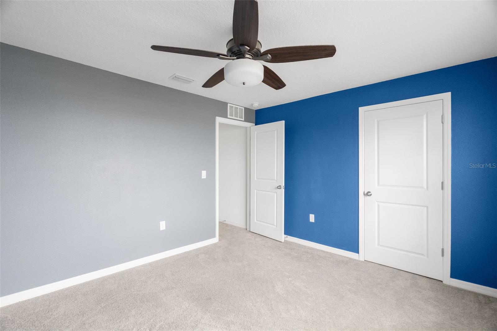 2818 GUMBO LIMBO DR