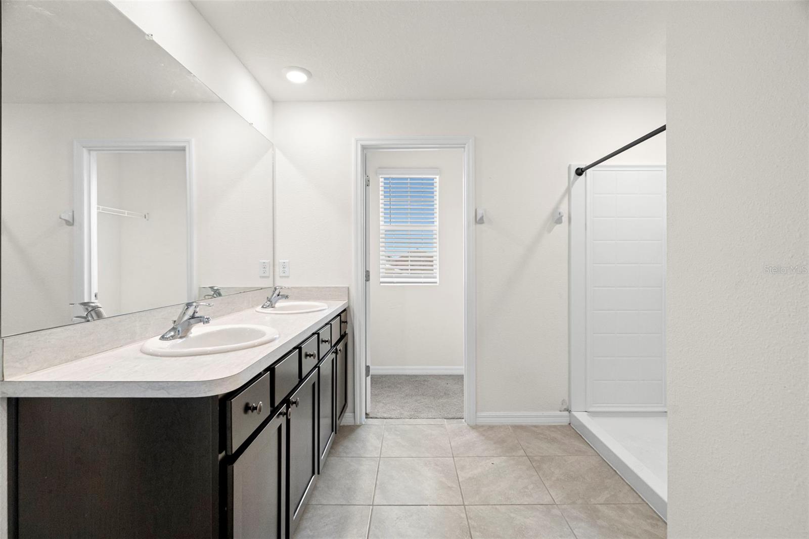 2818 GUMBO LIMBO DR