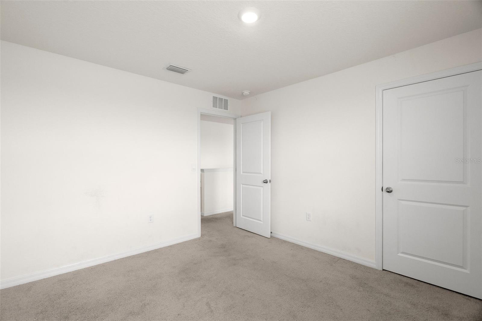 2818 GUMBO LIMBO DR