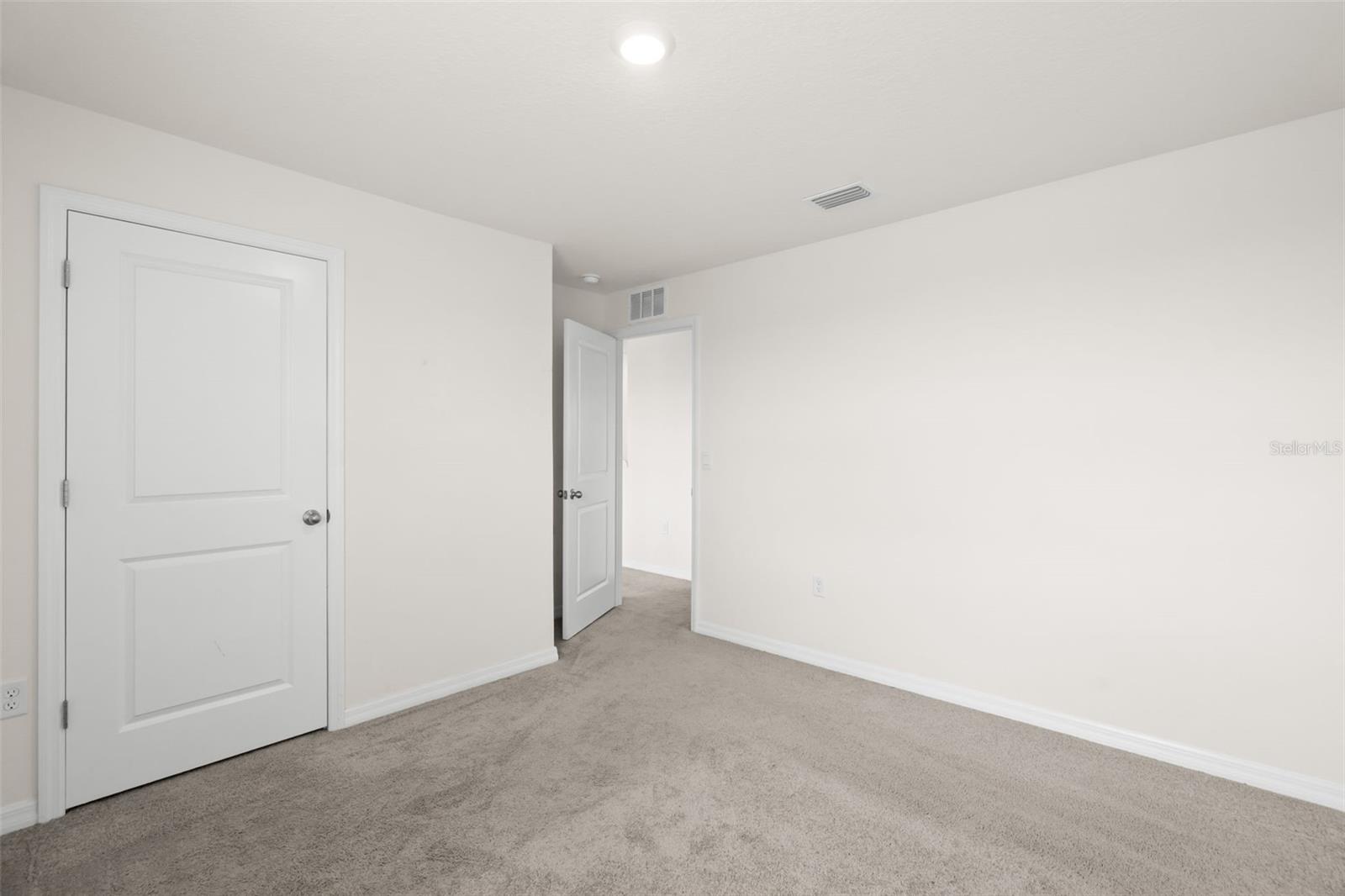 2818 GUMBO LIMBO DR