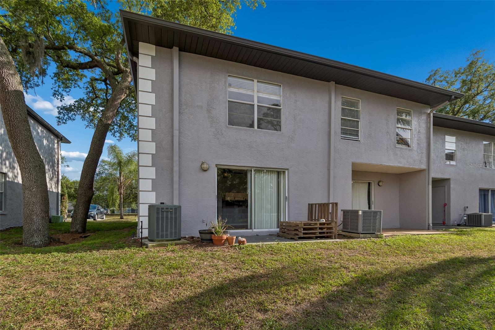 5156 SUNRIDGE PALMS DR