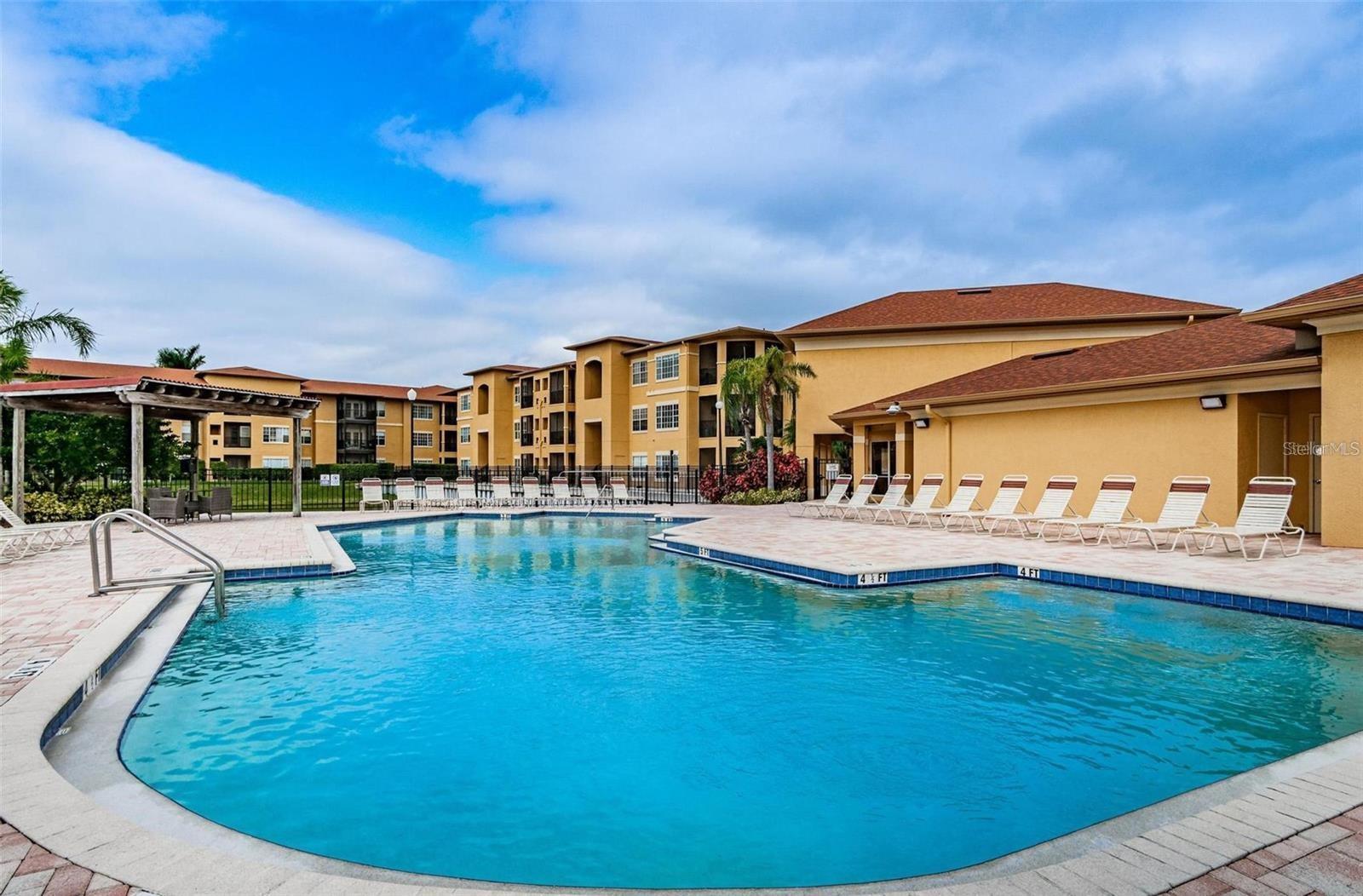 4323 BAYSIDE VILLAGE DR #202