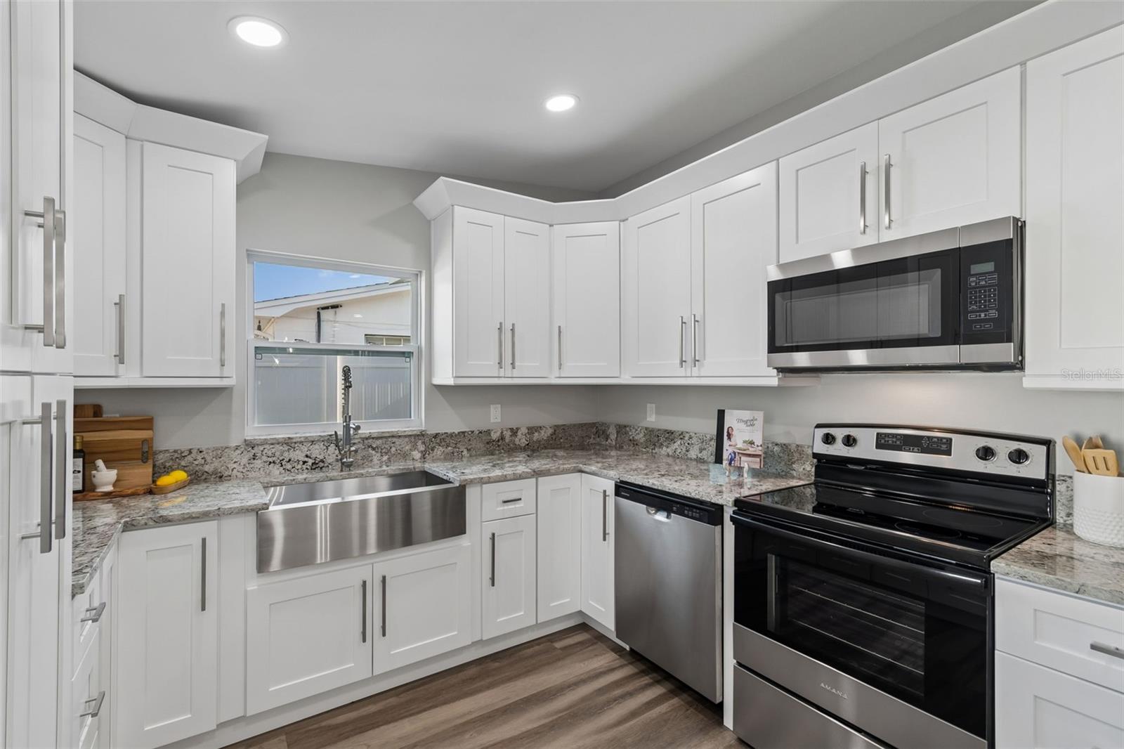 1434 NORMANDY BLVD