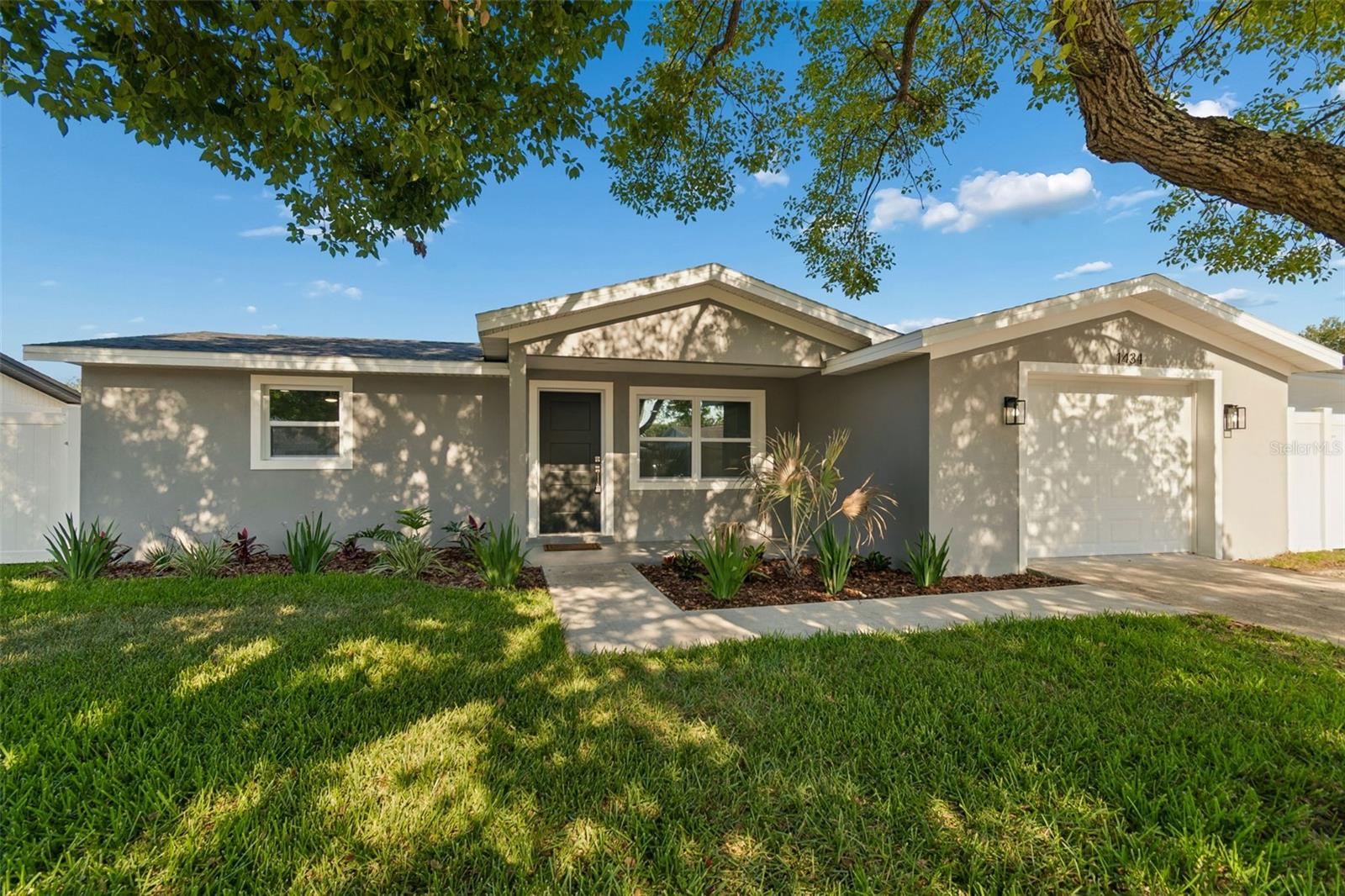 1434 NORMANDY BLVD