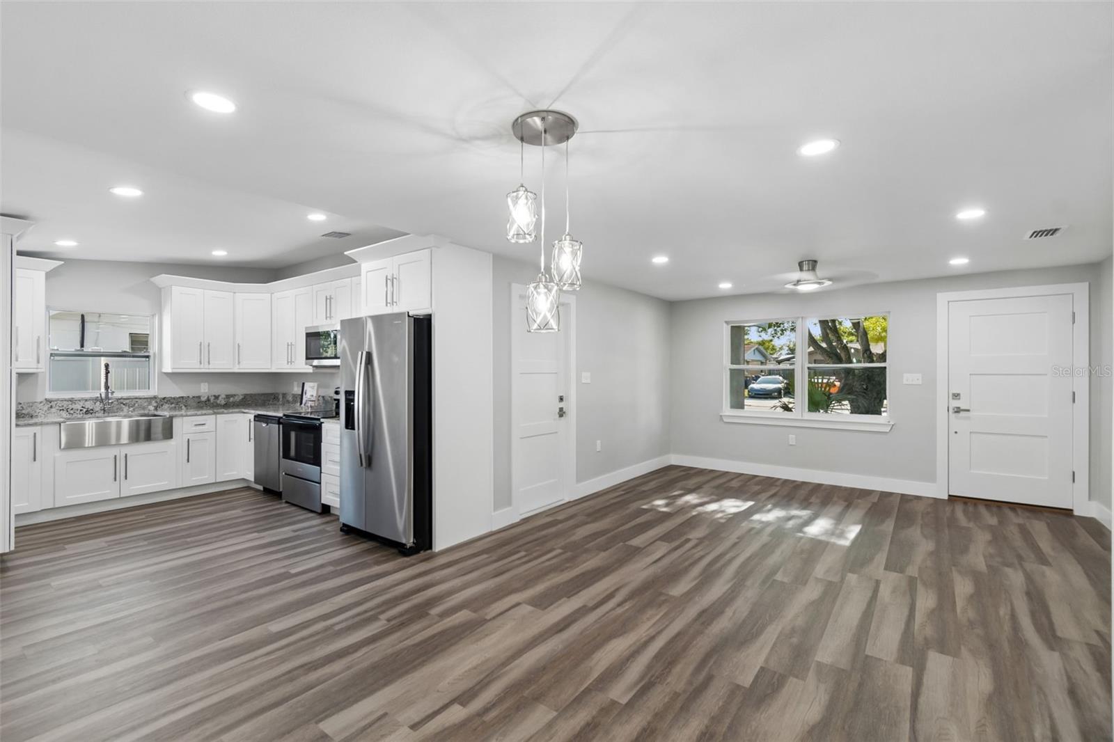 1434 NORMANDY BLVD