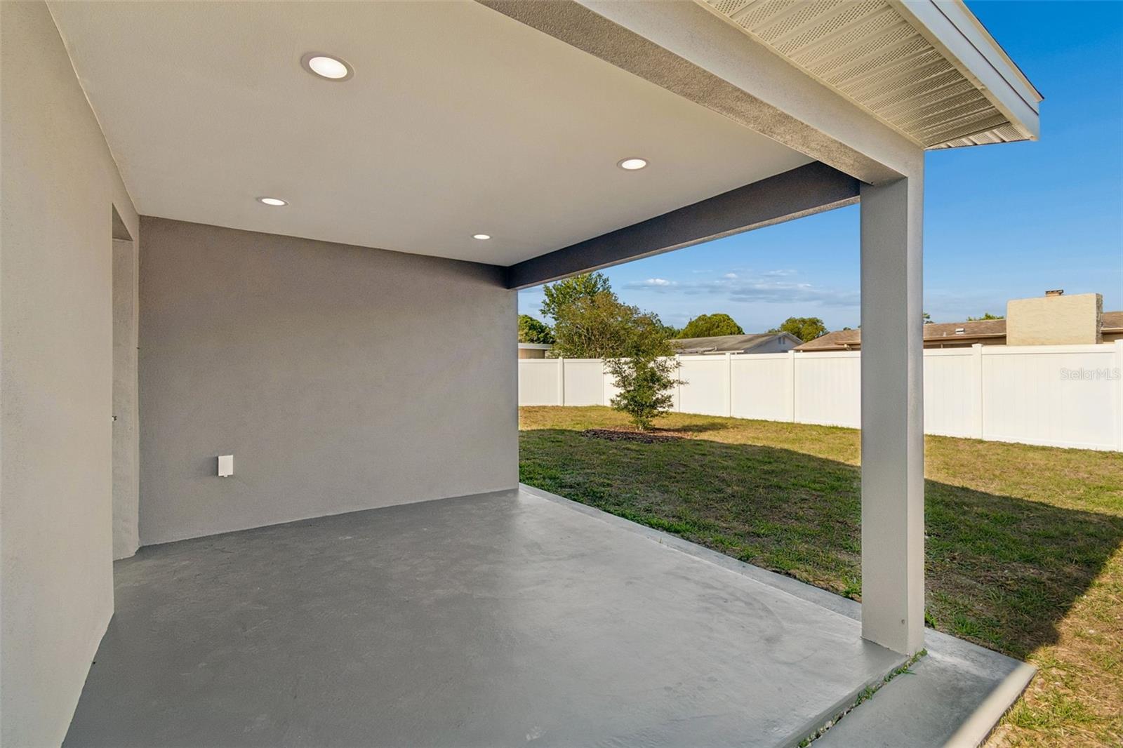 1434 NORMANDY BLVD