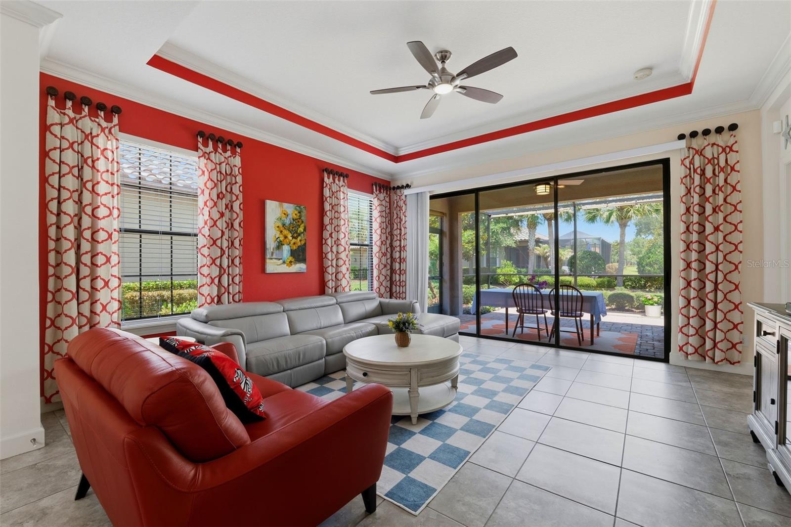 8412 ALBERATA VISTA DR