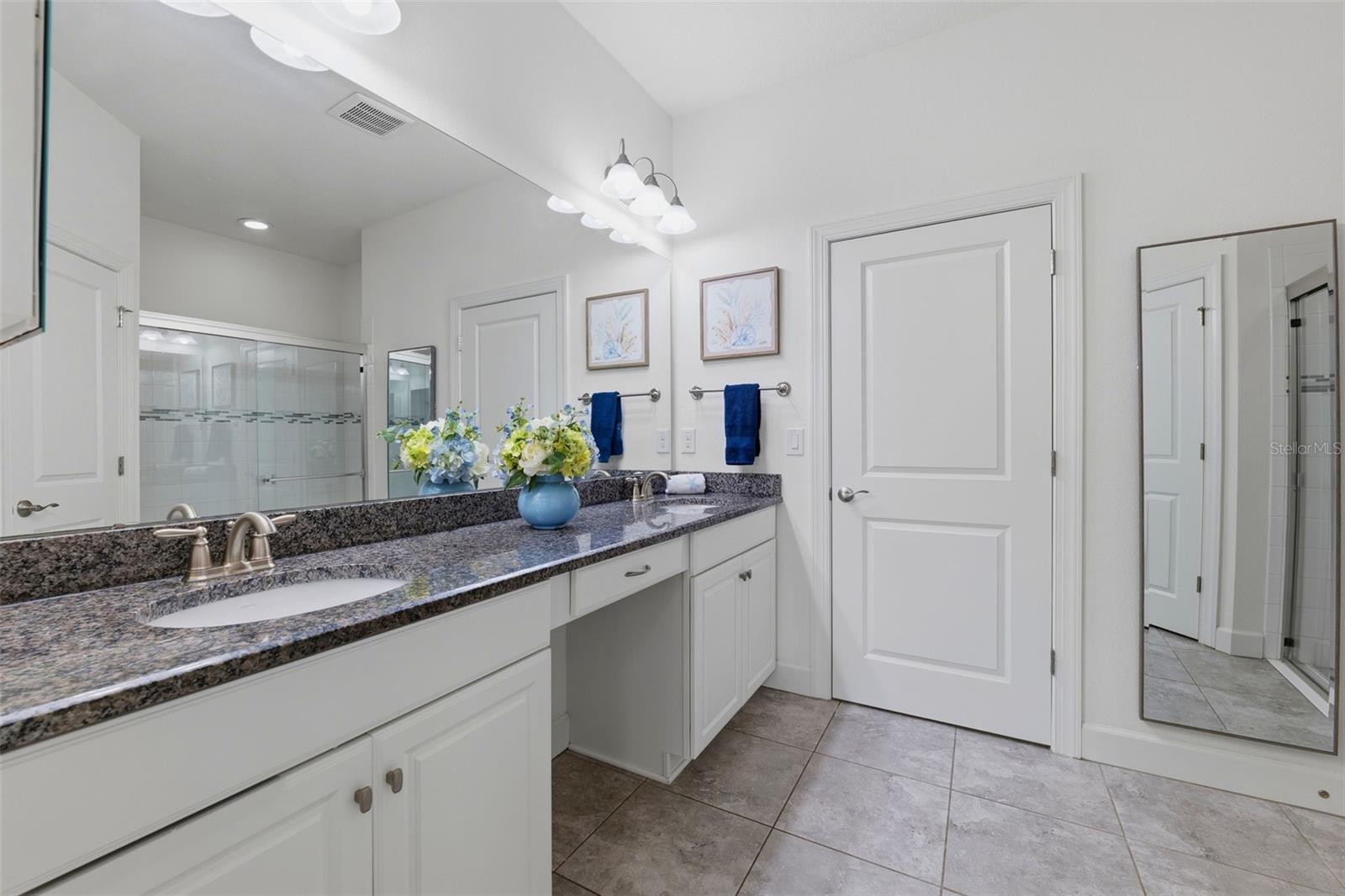 8412 ALBERATA VISTA DR