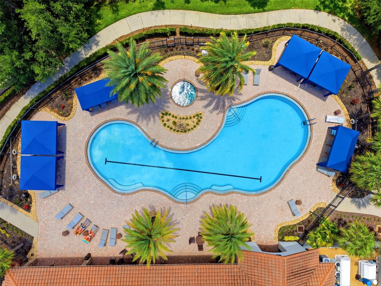 8412 ALBERATA VISTA DR