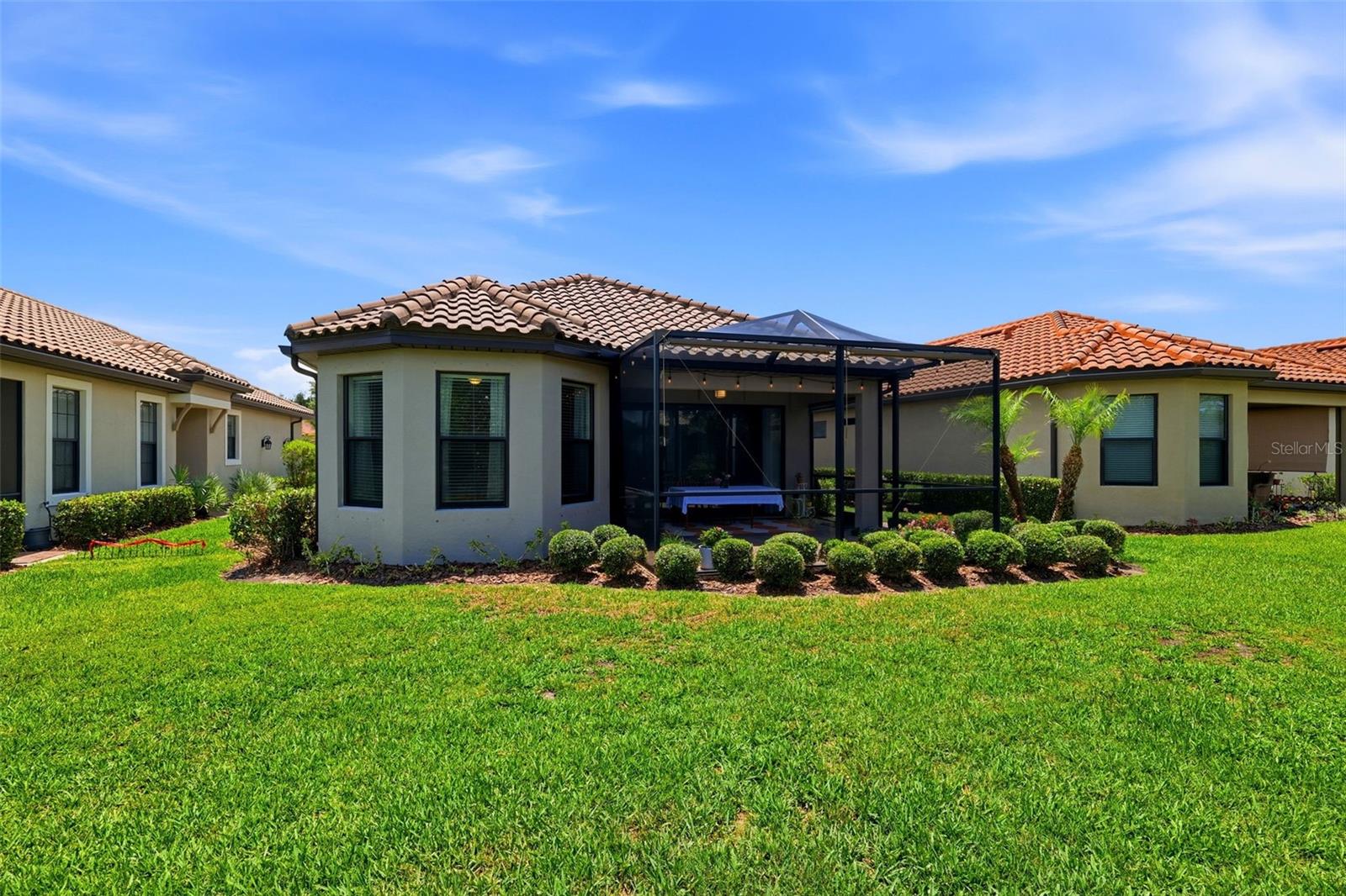 8412 ALBERATA VISTA DR