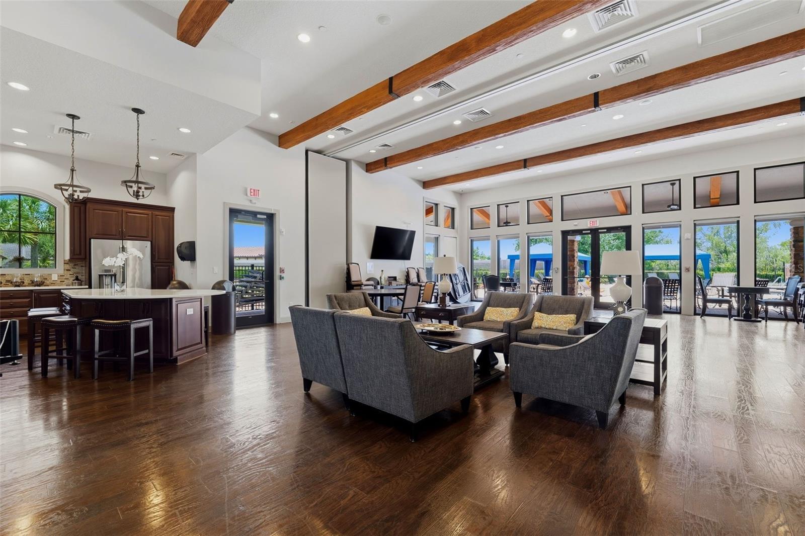 8412 ALBERATA VISTA DR