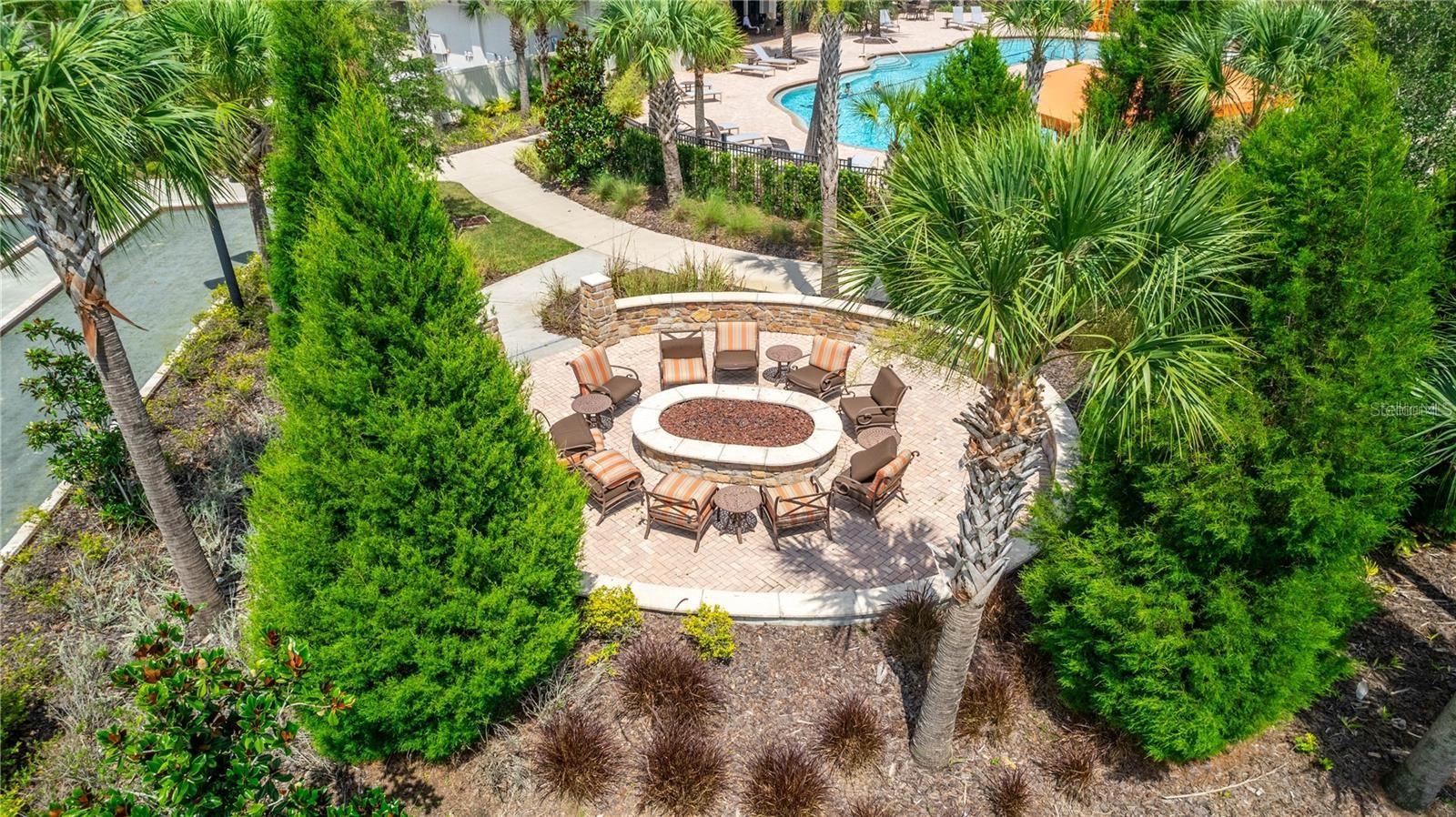 8412 ALBERATA VISTA DR