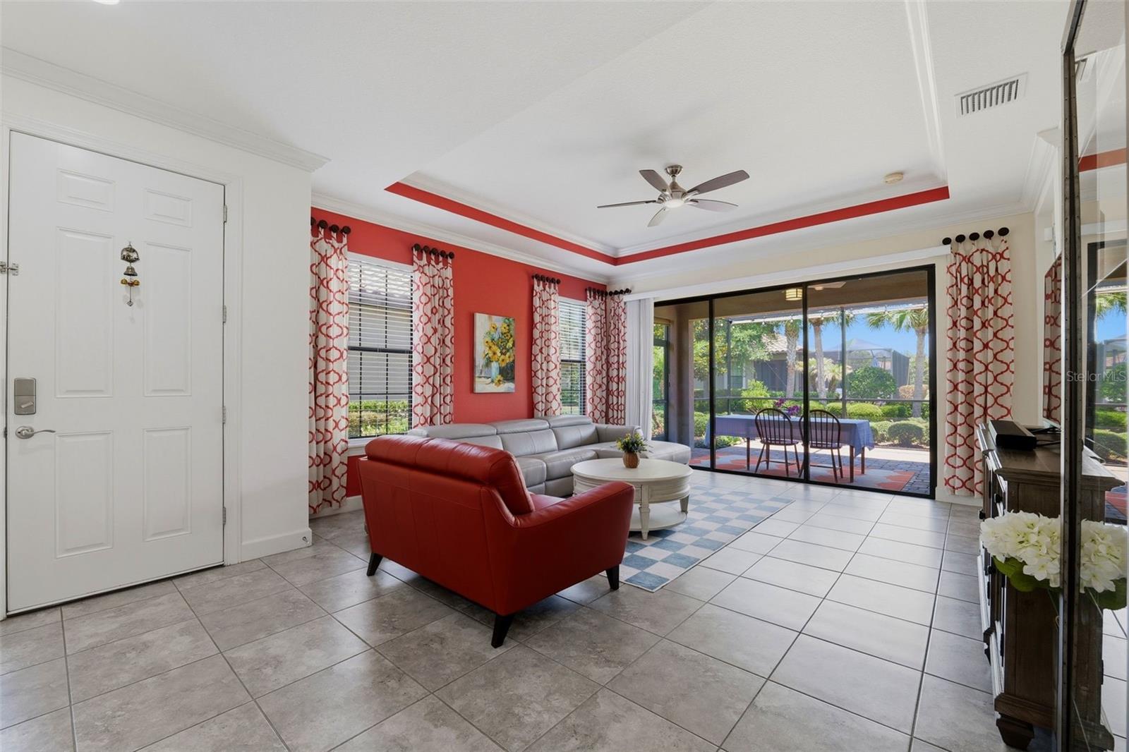 8412 ALBERATA VISTA DR