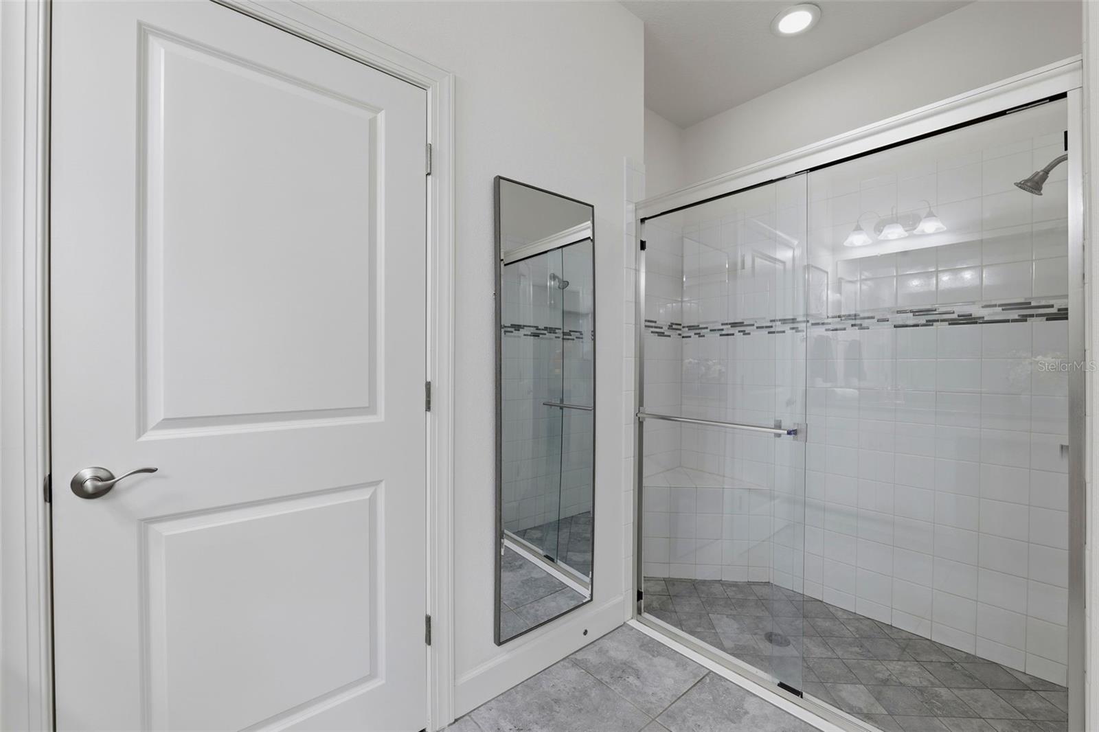 8412 ALBERATA VISTA DR
